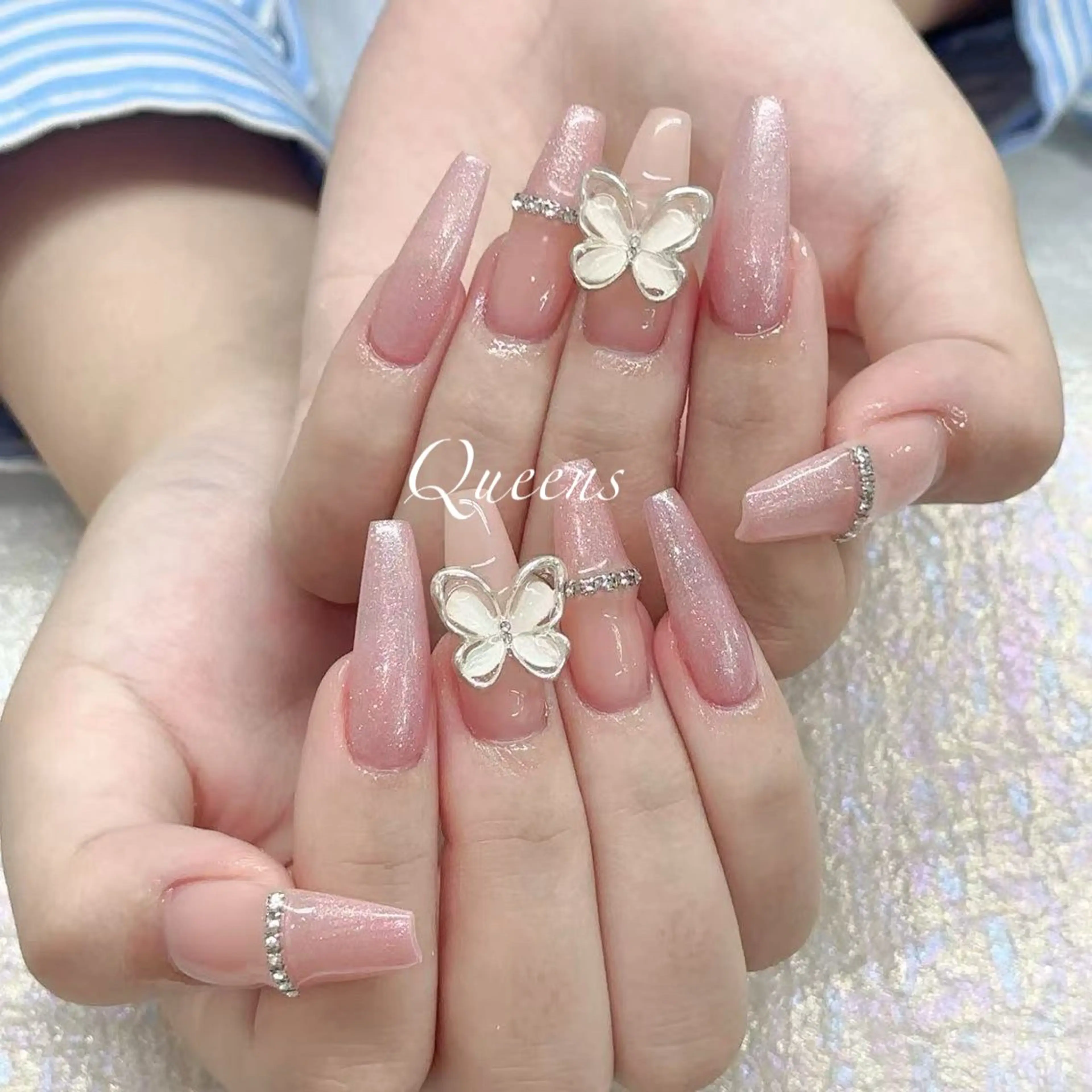 ネイル ハンドネイル Queens マオのネイルデザイン