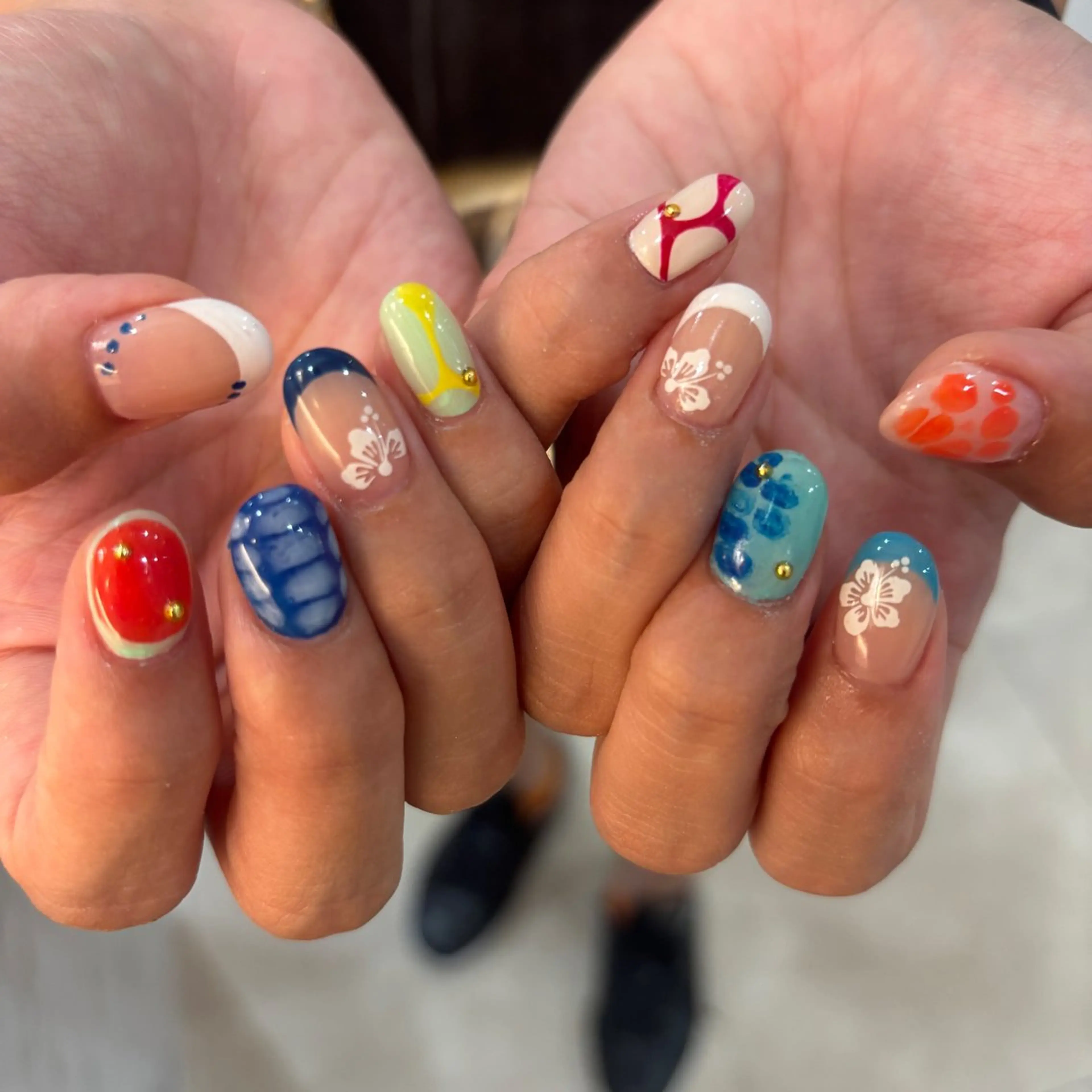 ネイル ハンドネイル フットネイル 栗田 ゆう子のネイルデザイン