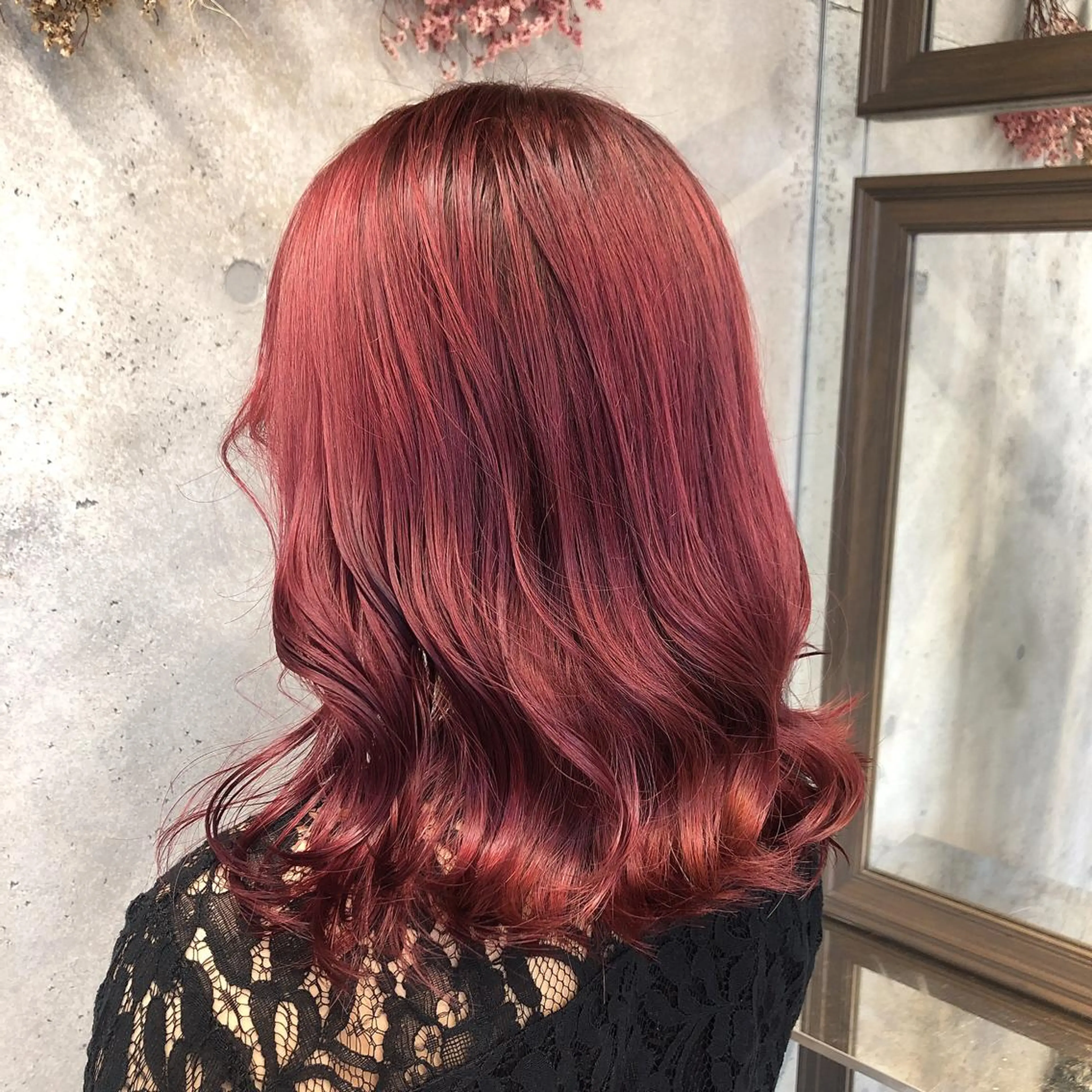 ロング カラー ブリーチ レッドカラー wakana 【ブリーチカラー】のヘアスタイル