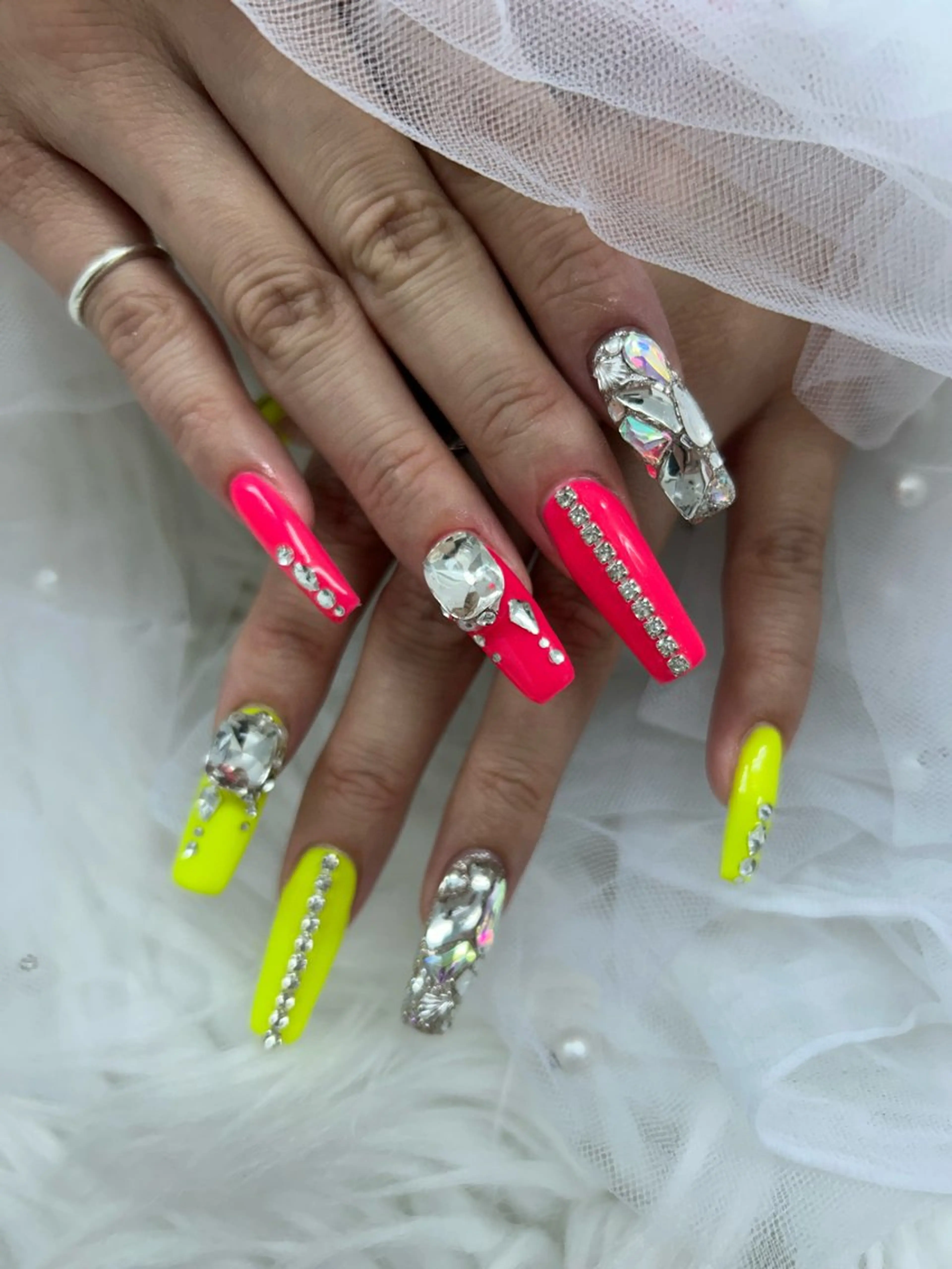 ネイル y's beauty 本町店所属・y’s beauty 本町店藤島のネイルデザイン