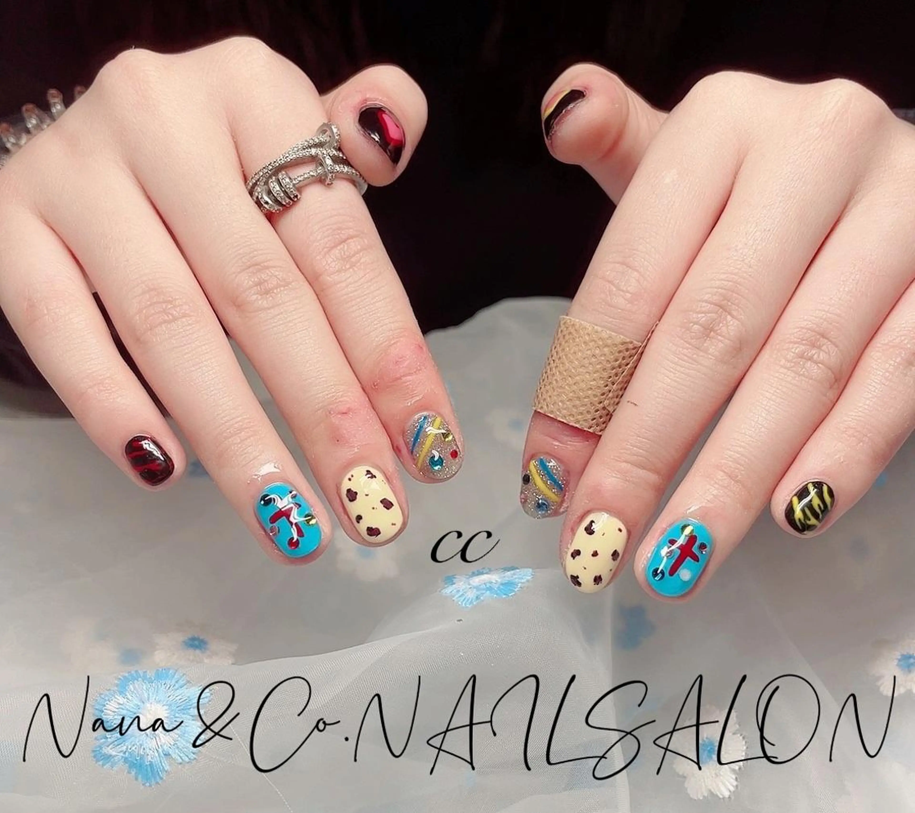 カラー ネイル C C🌼のネイルデザイン