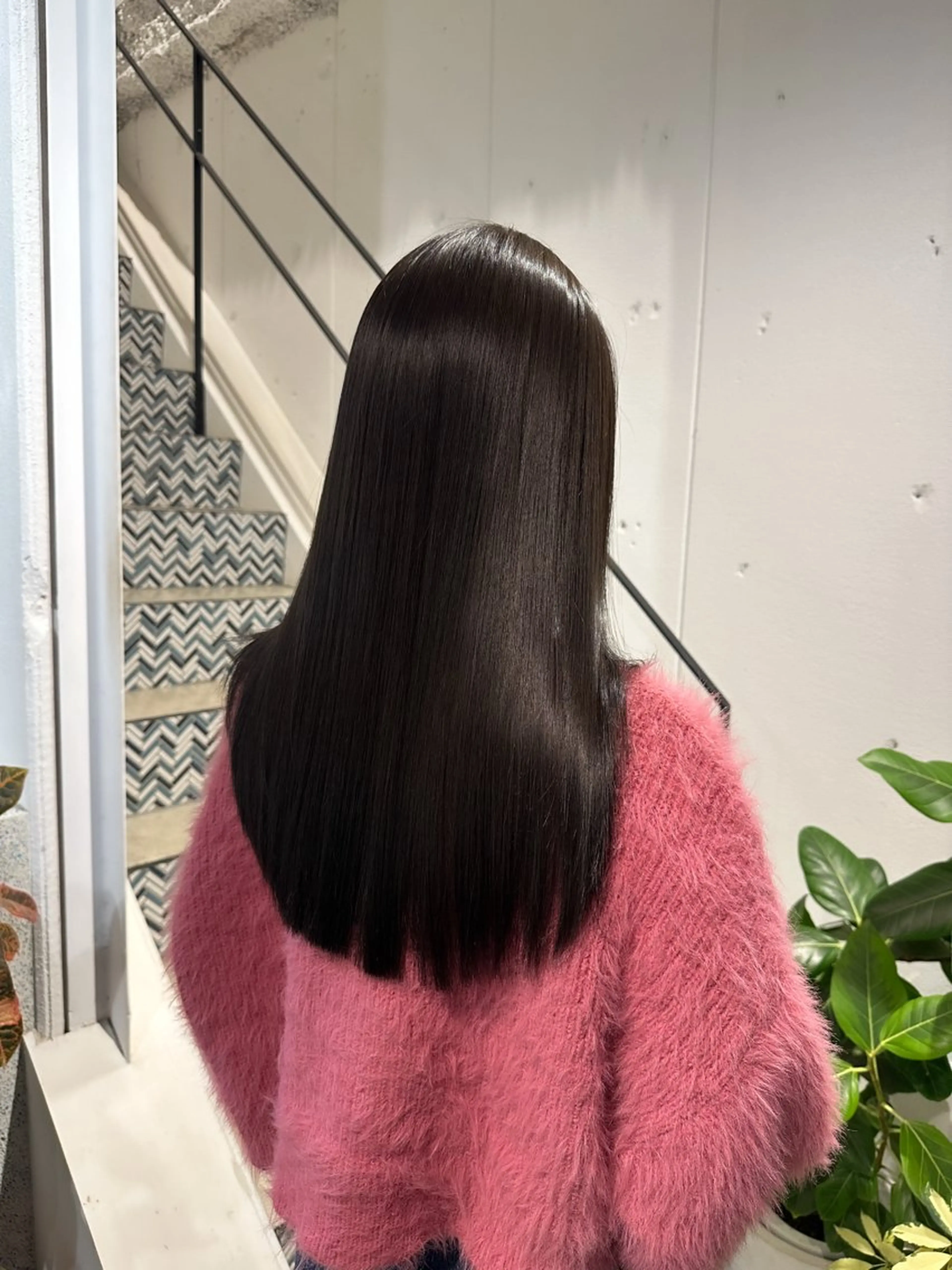 カラー 黒髪 ヘアカラー OM's poka所属・中川楓馬/ストレート モデル/メンズカラーのヘアスタイル