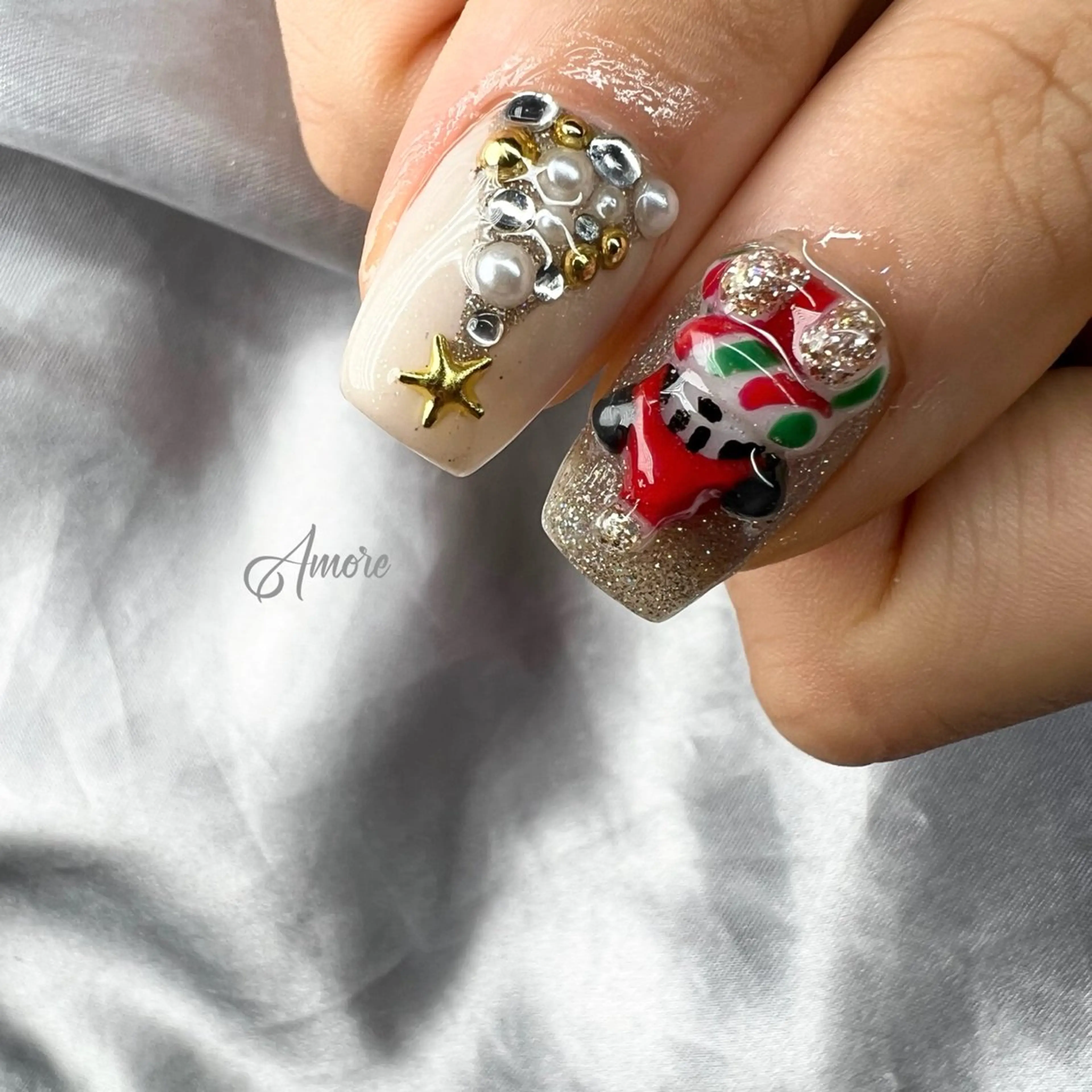 ネイル ジェルネイル キラキラネイル 韓国ネイル パラジェル 冬ネイル You kyehwaのネイルデザイン