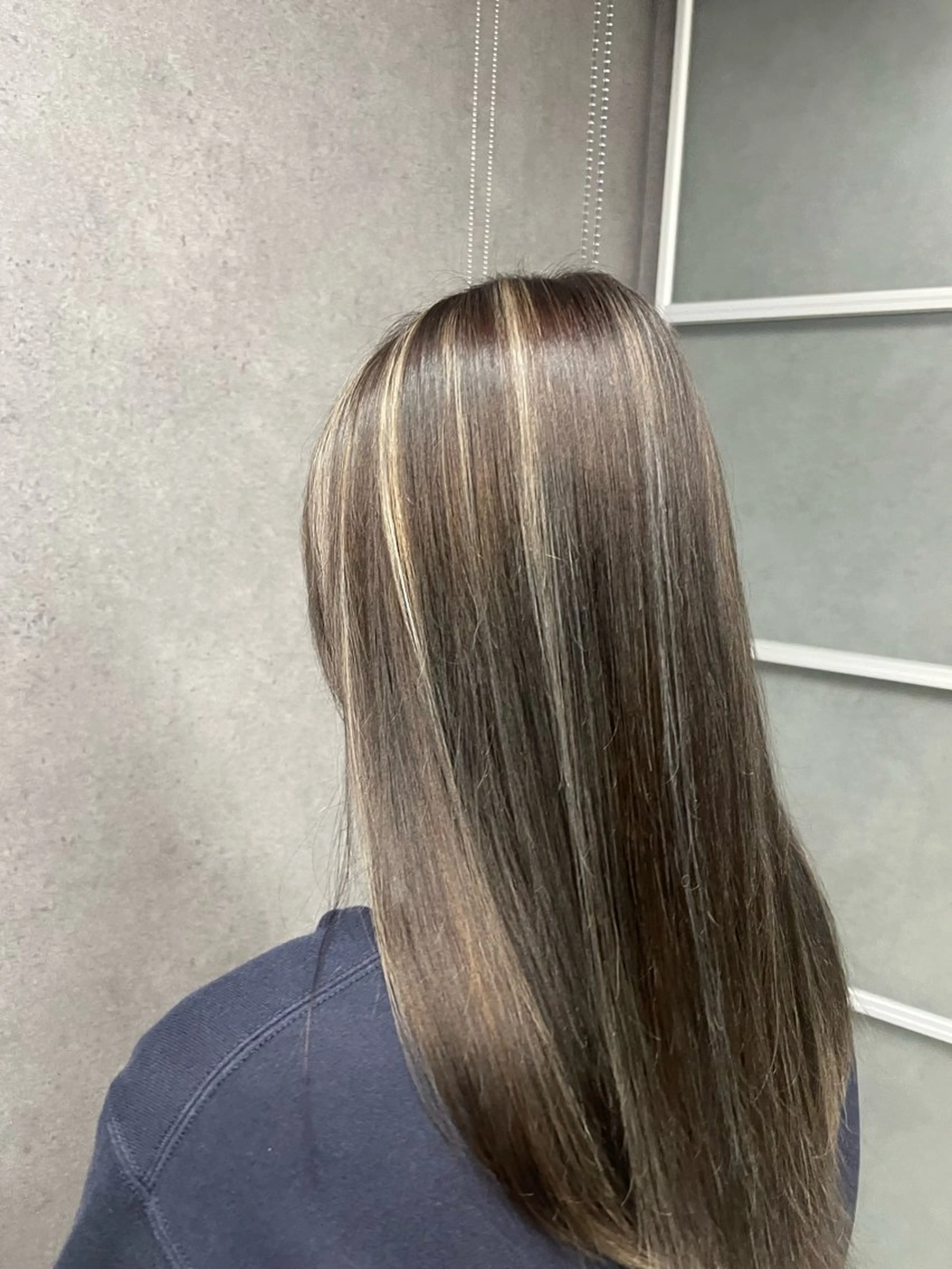 カラー ハイライトカラー ヘアカラー 鈴木 月波のヘアスタイル