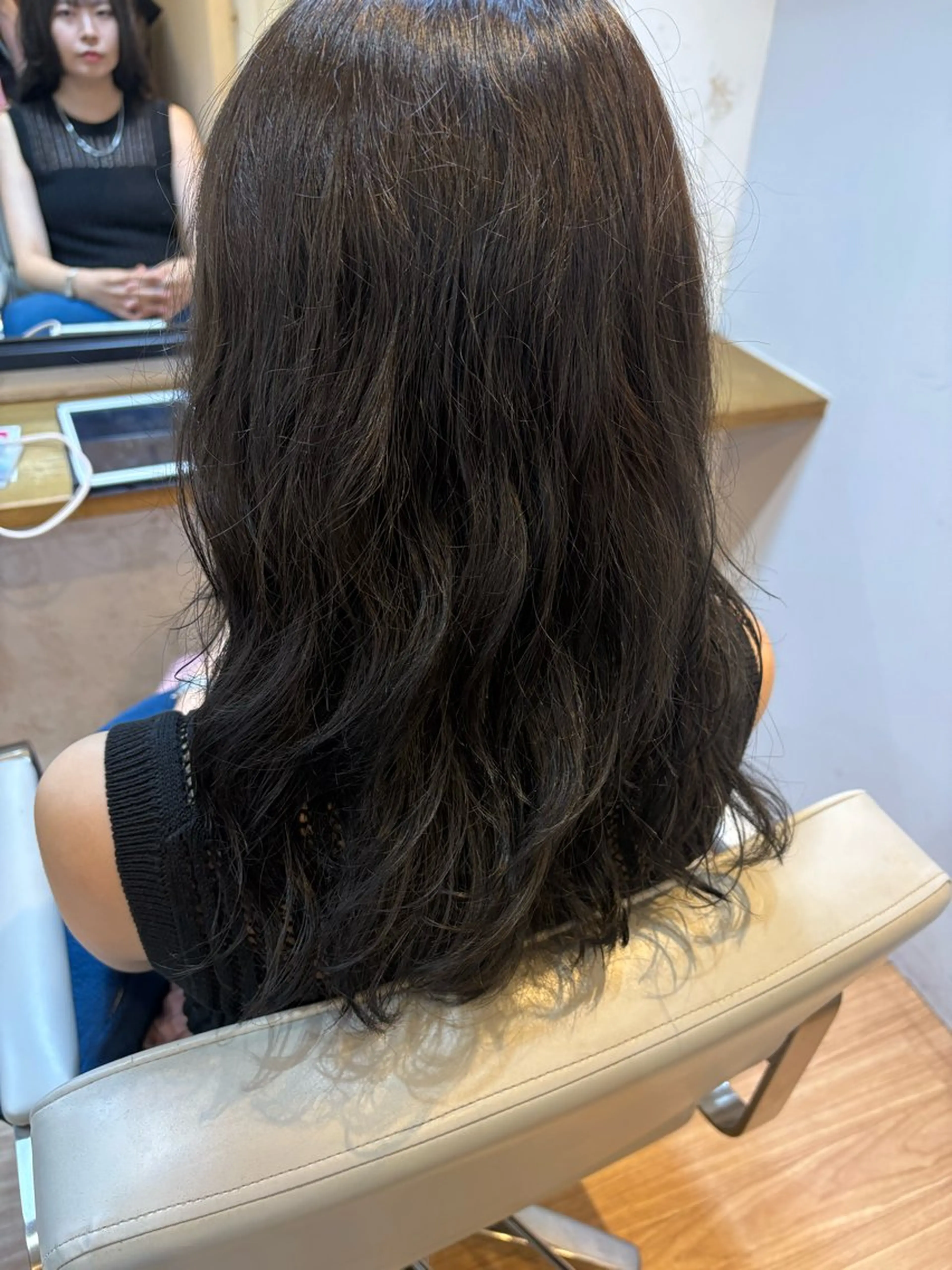 ロング ヘアカラー トリートメント IRICO たまプラーザ所属・韓国ヘアー🇰🇷 MIWAのヘアスタイル