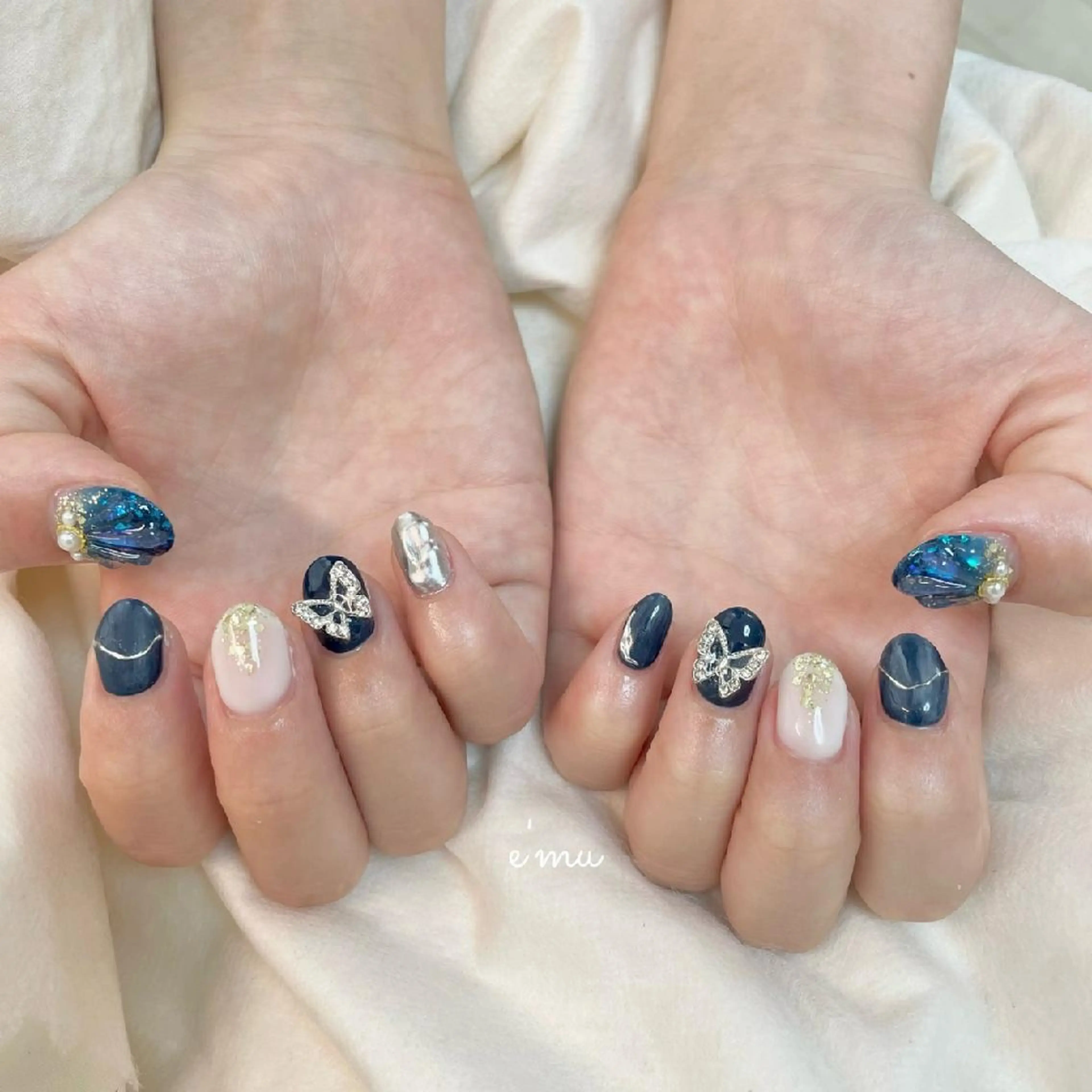 ネイル ブルー nail salon e'mu💐のネイルデザイン
