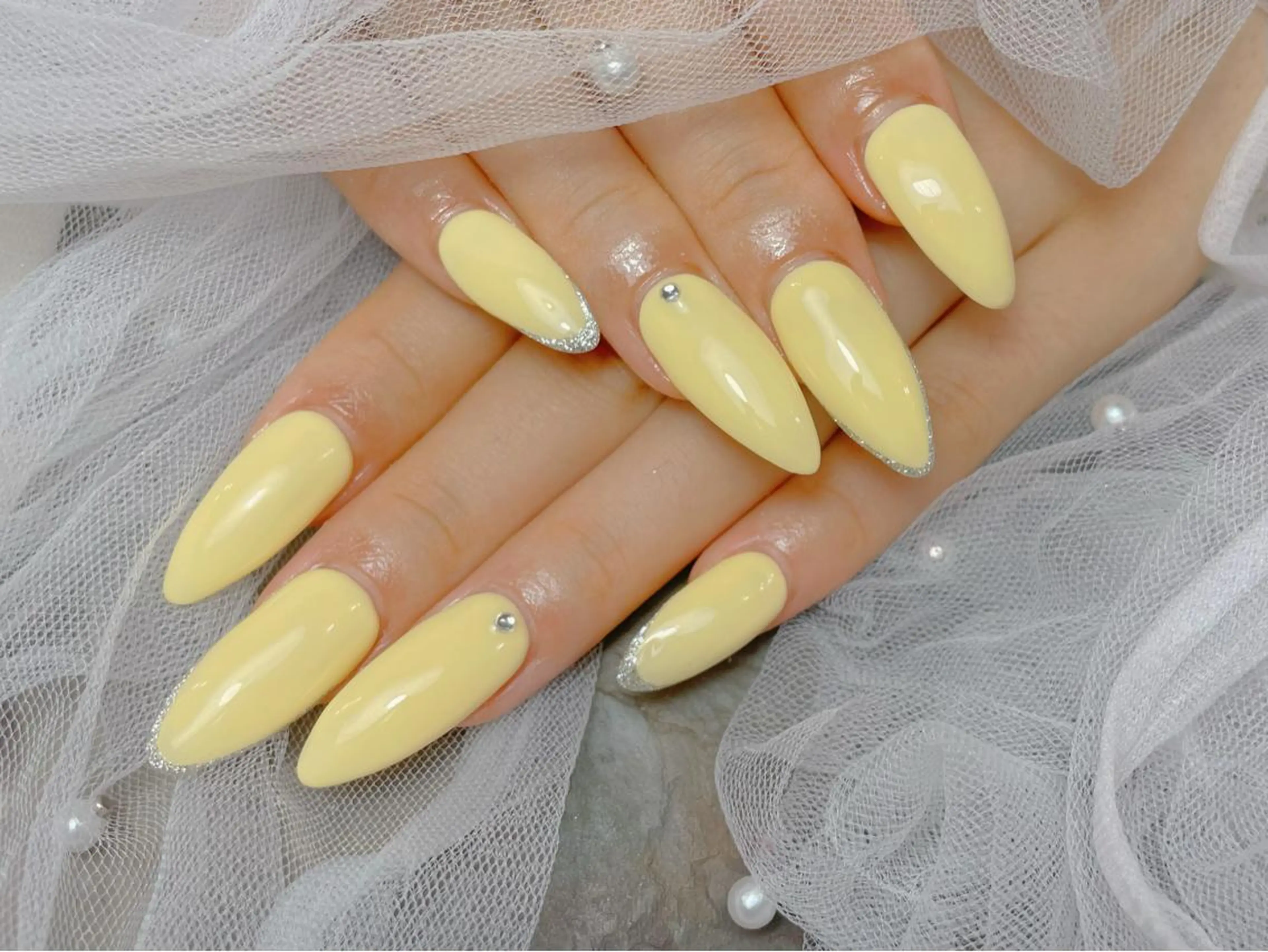 ネイル ハンドネイル マジックミラー所属・マジック ミラーのネイルデザイン