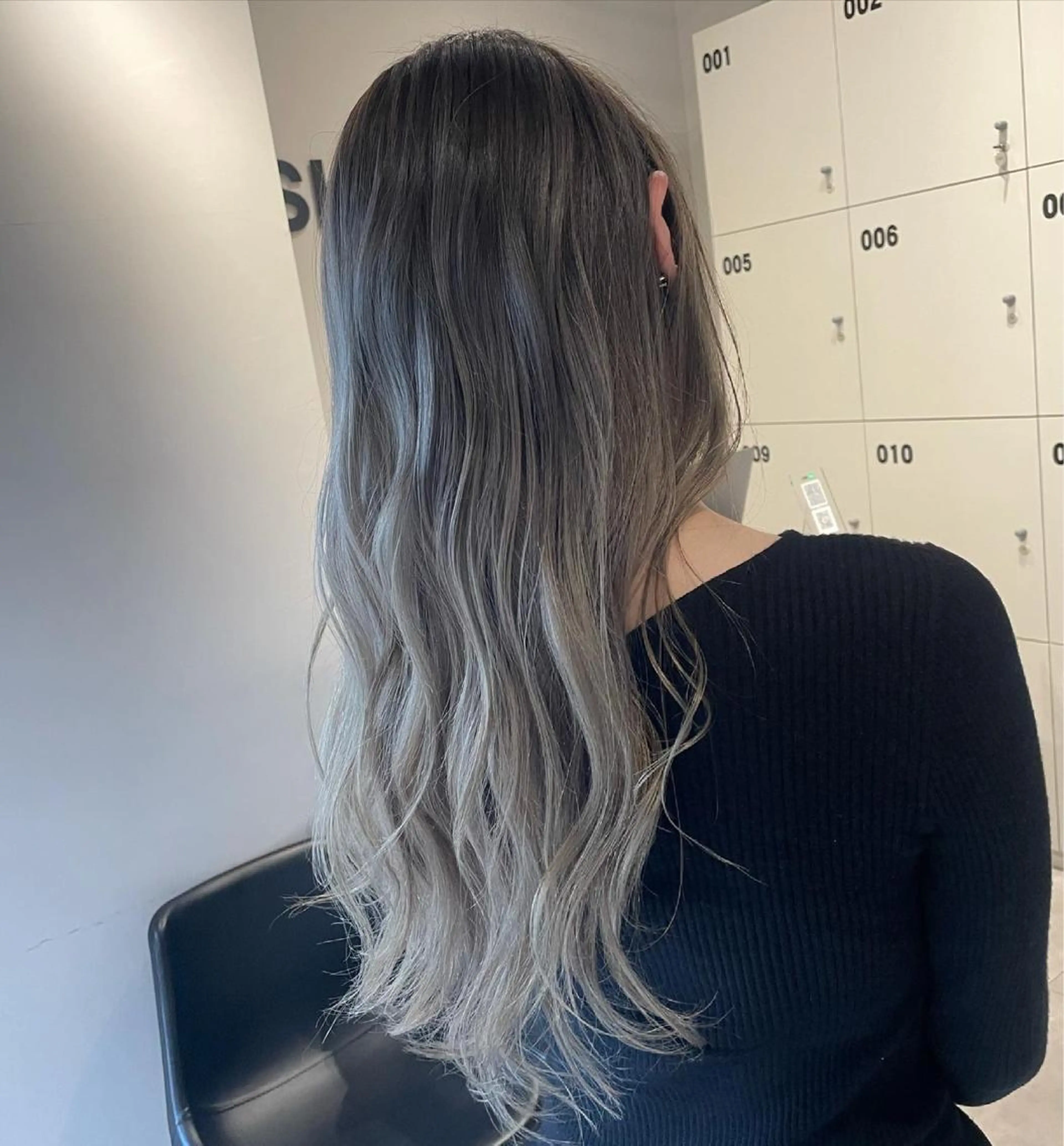 ミディアム カラー バレイヤージュ レイヤーカット ブリーチ👩‍🦳/ ‪✂︎MANAMIのヘアスタイル