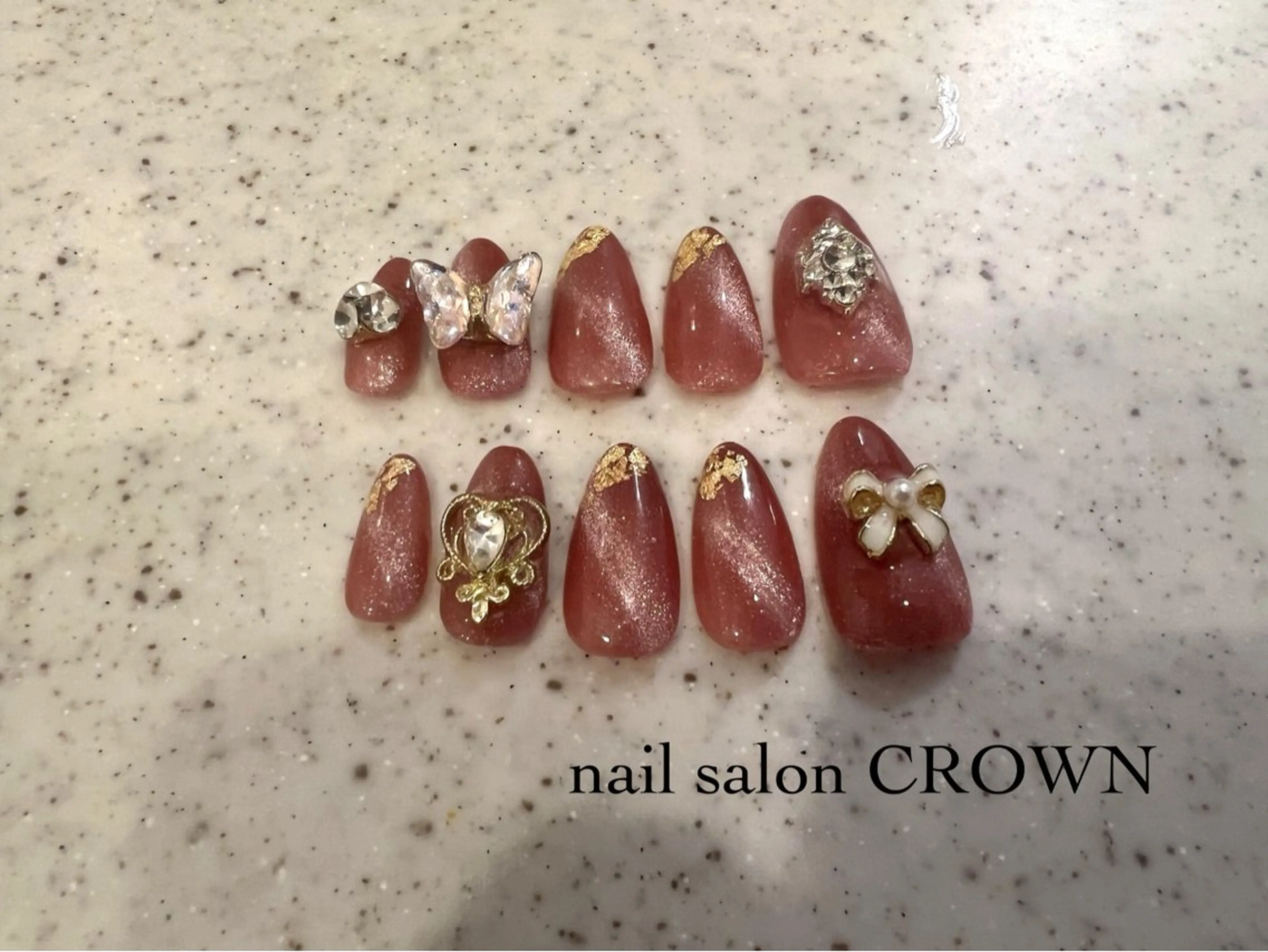ネイル ネイルチップ nail salon CROWNのネイルデザイン