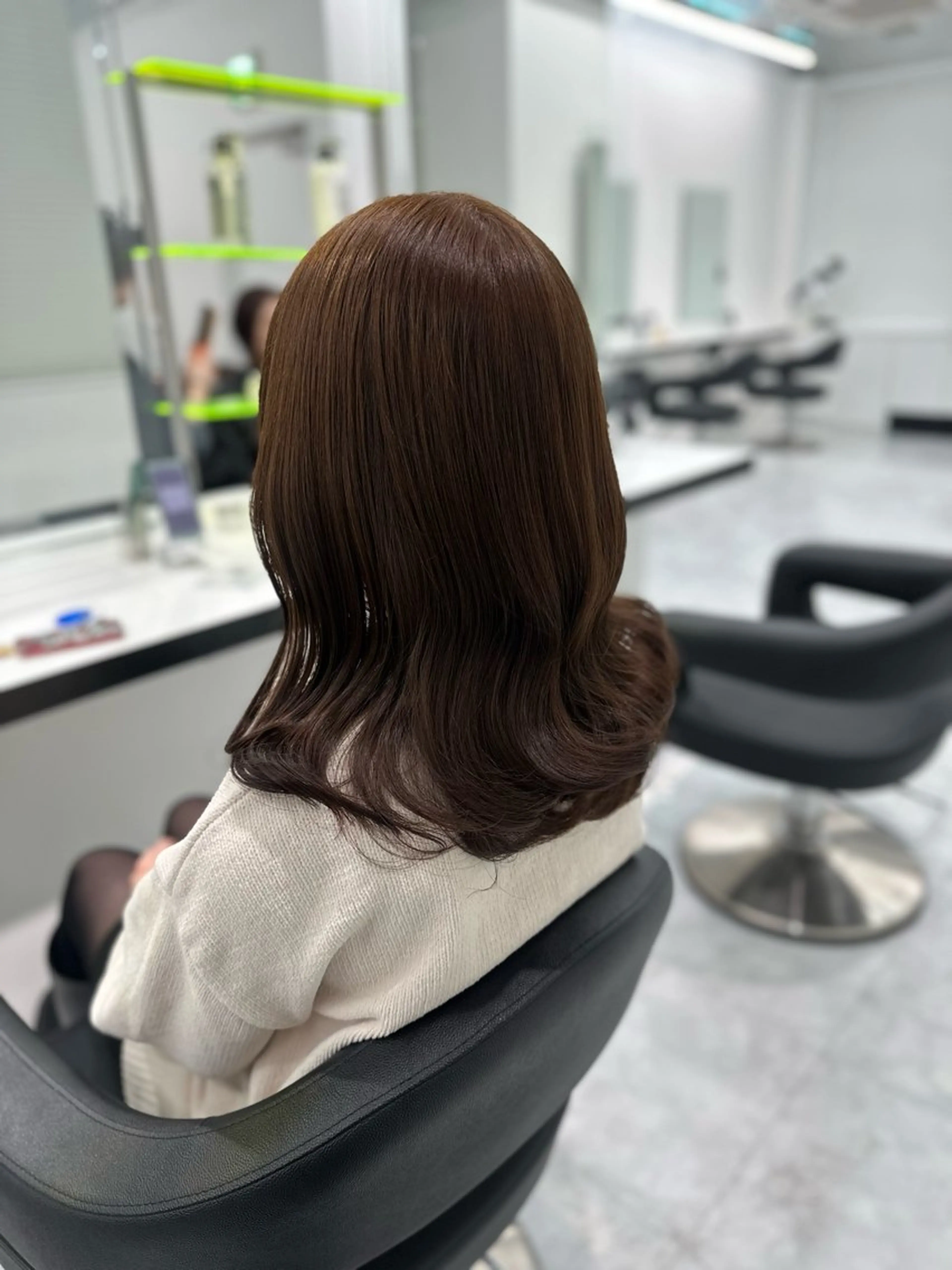 ミディアム カラー ヘアカラー 🫧ハイトーン🫧 ベージュ🫧徹哉のヘアスタイル