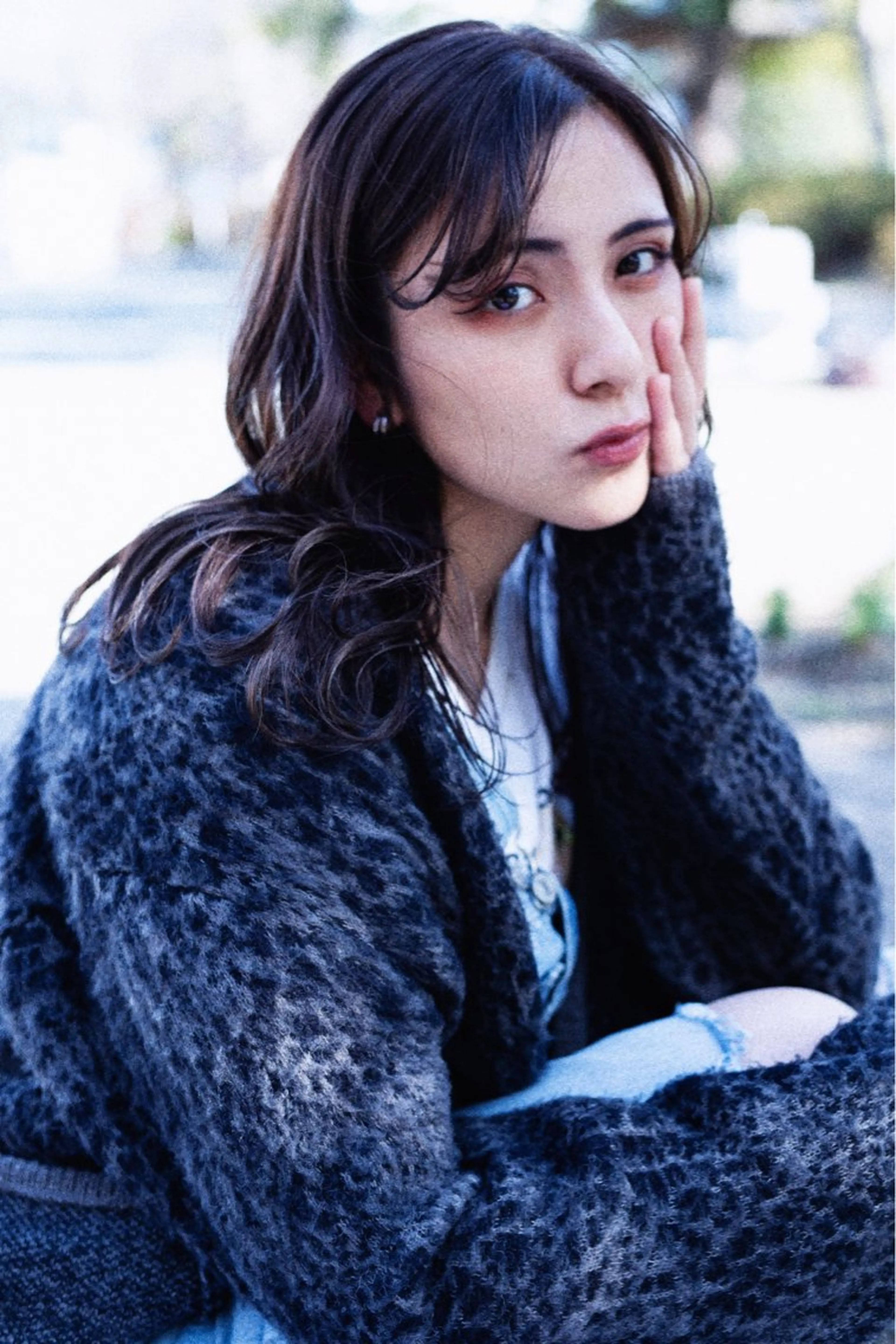 セミロング カラー グレージュ レイヤーカット トリートメント Chic シックのヘアスタイル