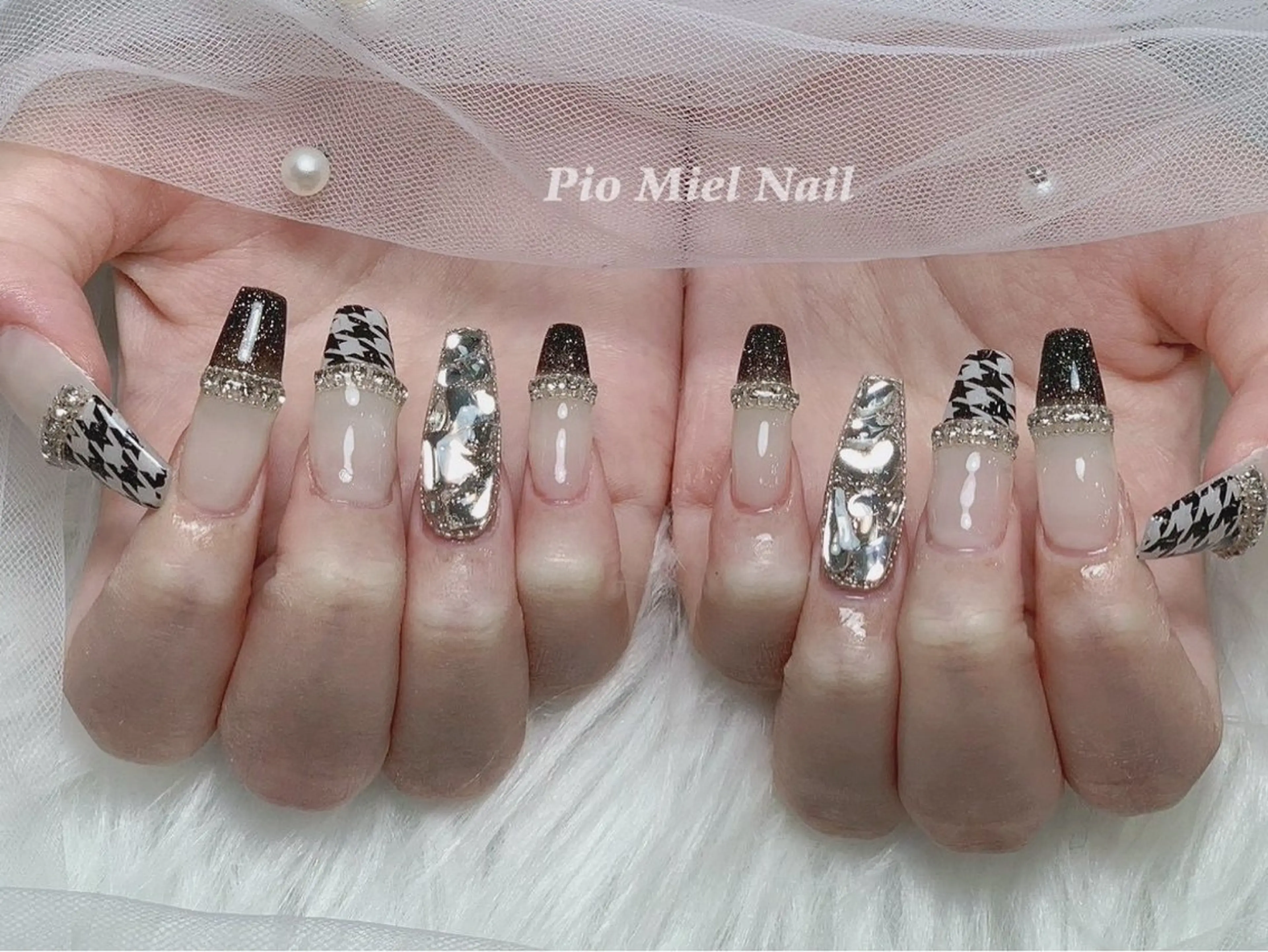 ネイル ハンドネイル HANA 長さだしのネイルデザイン