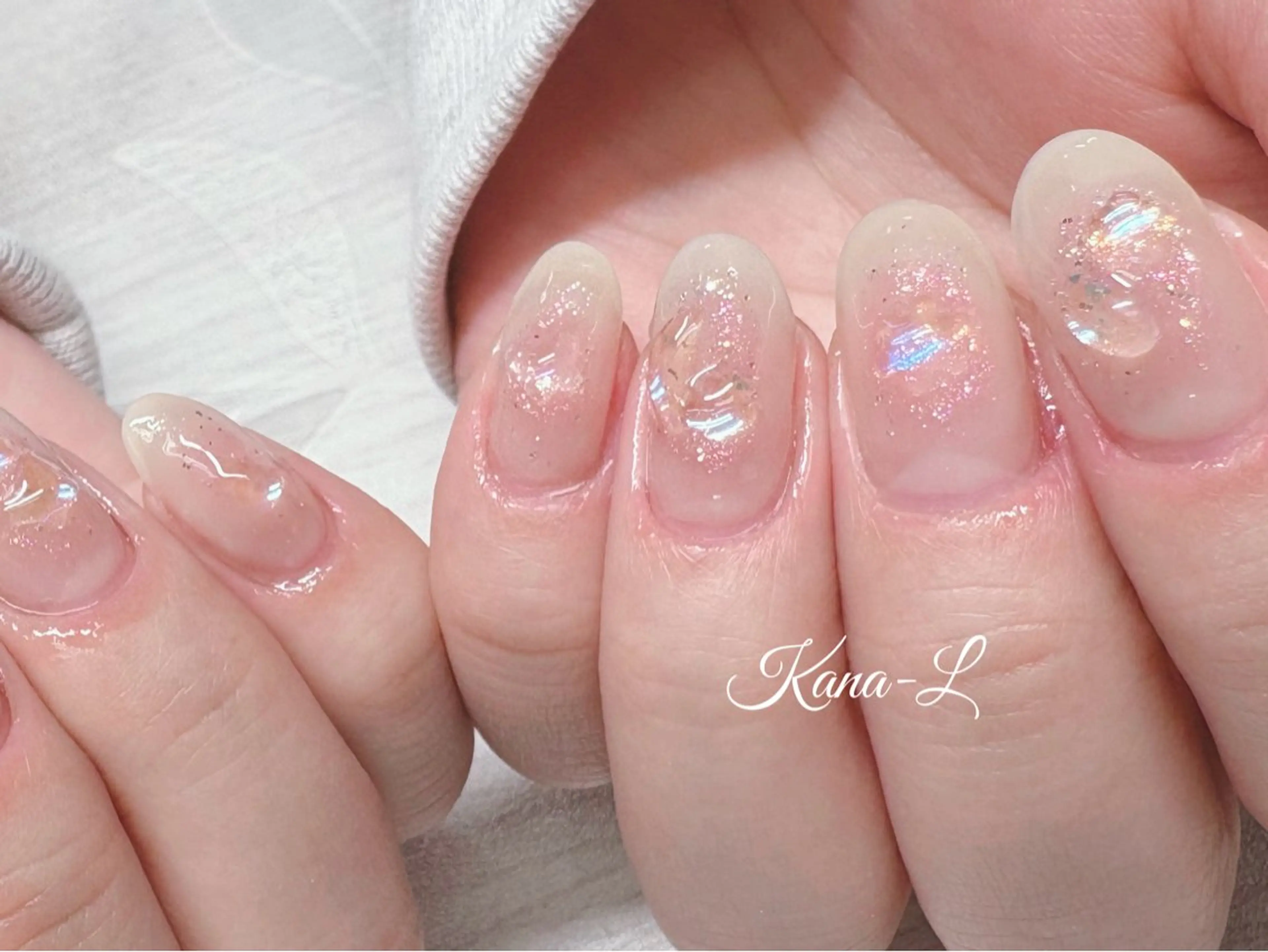 ネイル 芦辺 香奈のネイルデザイン