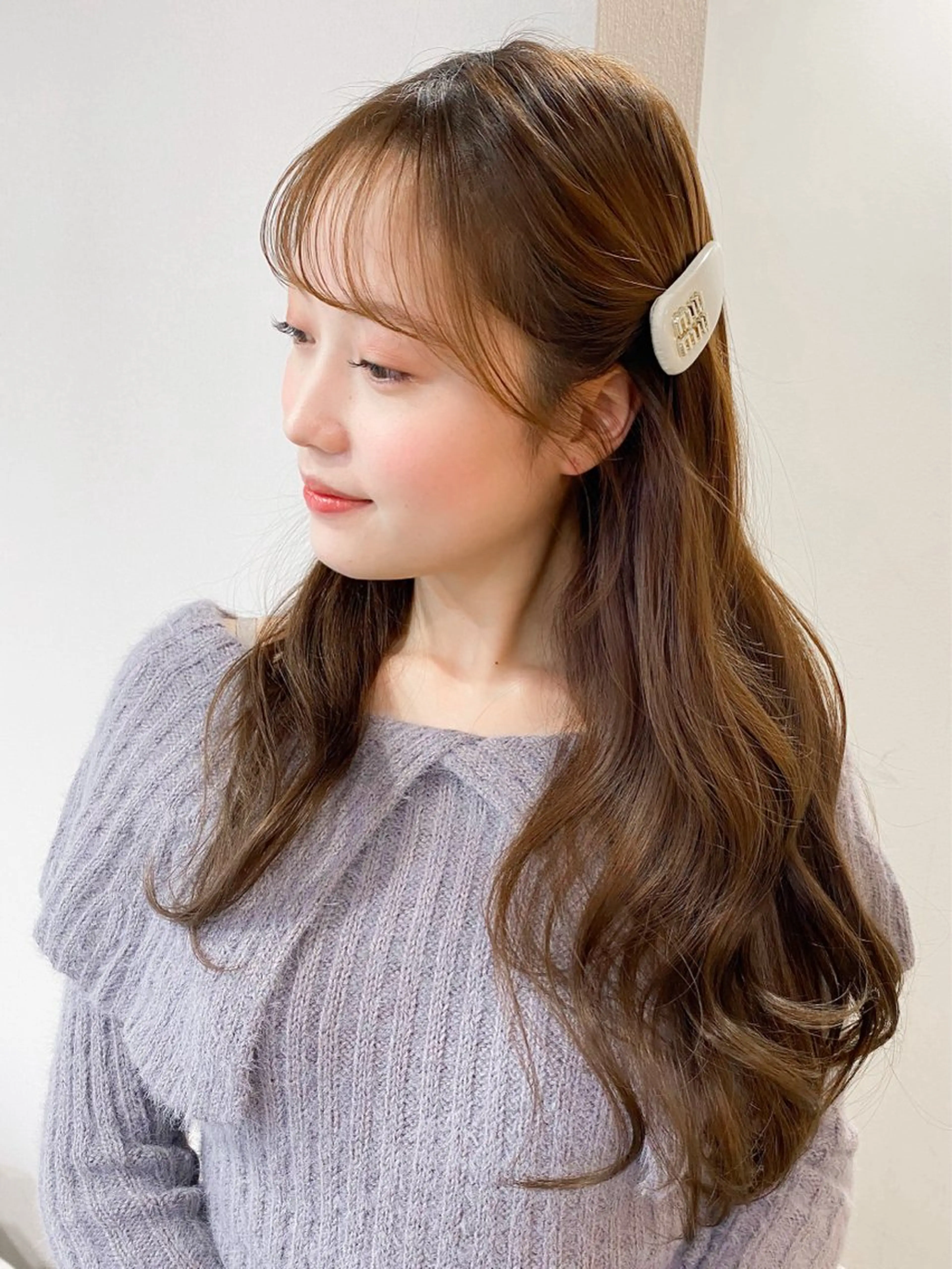 ロング カット ヘアカラー トリートメント kohana 🎀韓国ヘア🎀🤍のヘアスタイル