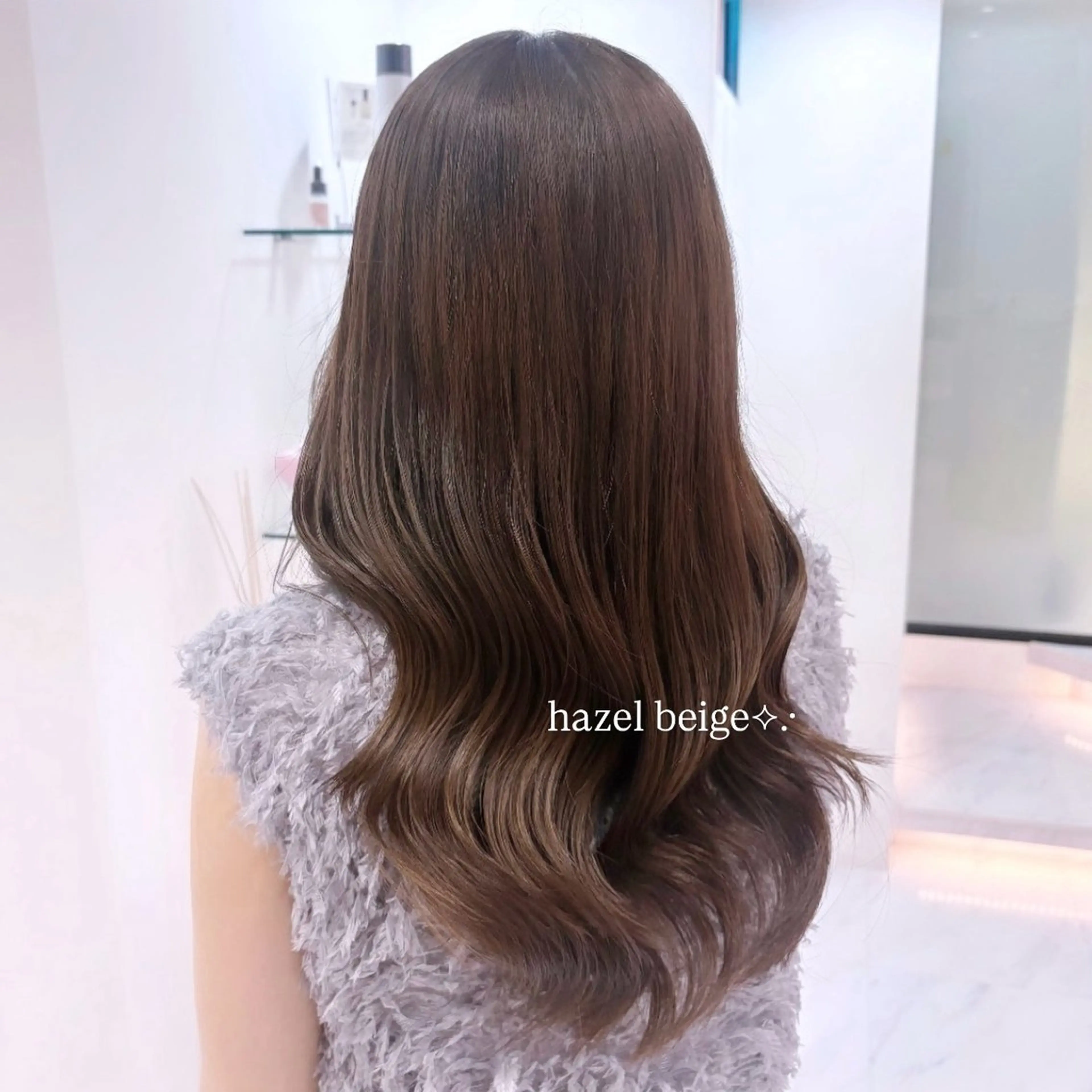 ロング カラー 𝑚𝑖𝑤𝑎 /名駅/透明感カラーのヘアスタイル