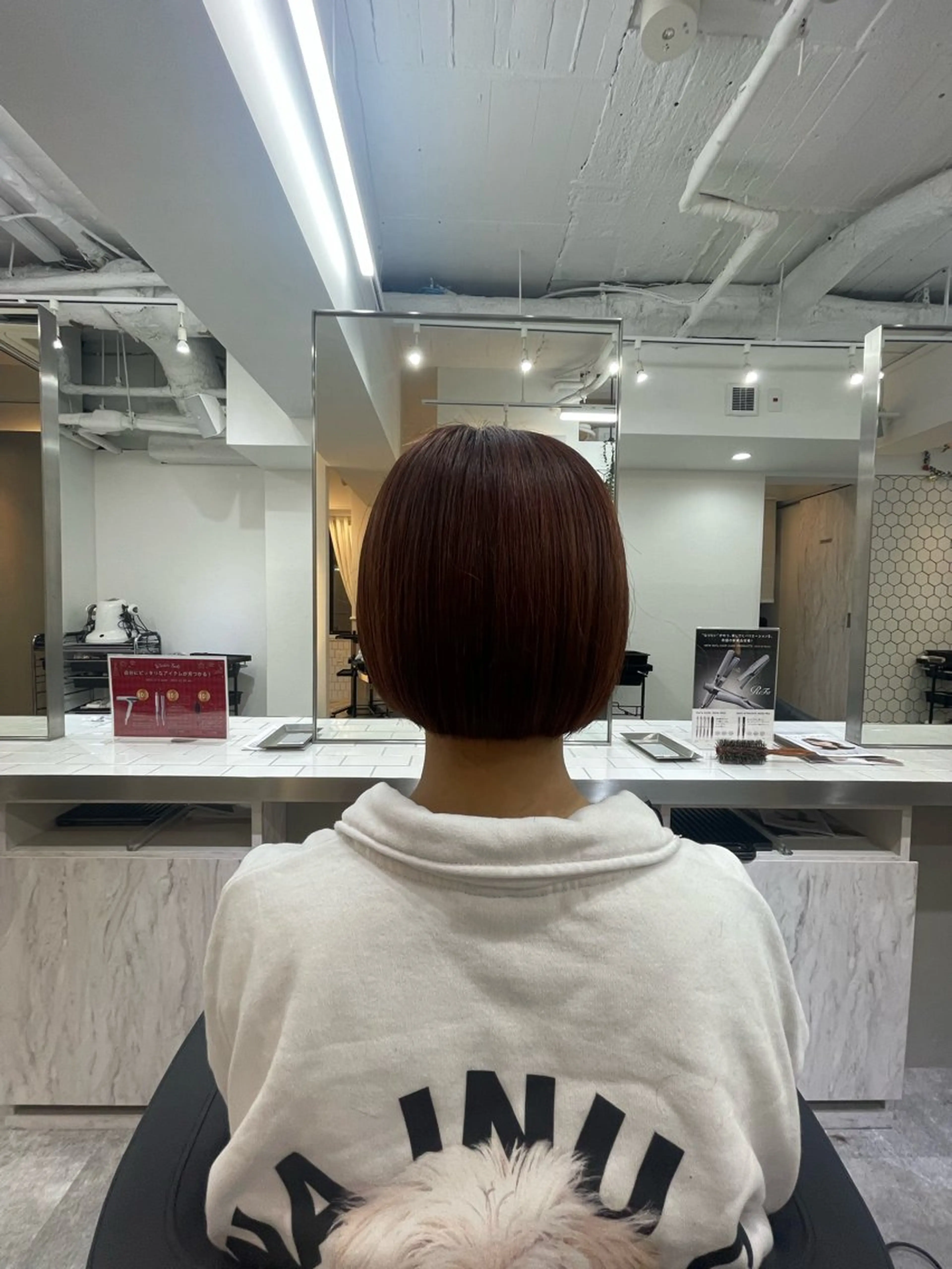 ショート TENSHO ハイトーンレイヤーのヘアスタイル