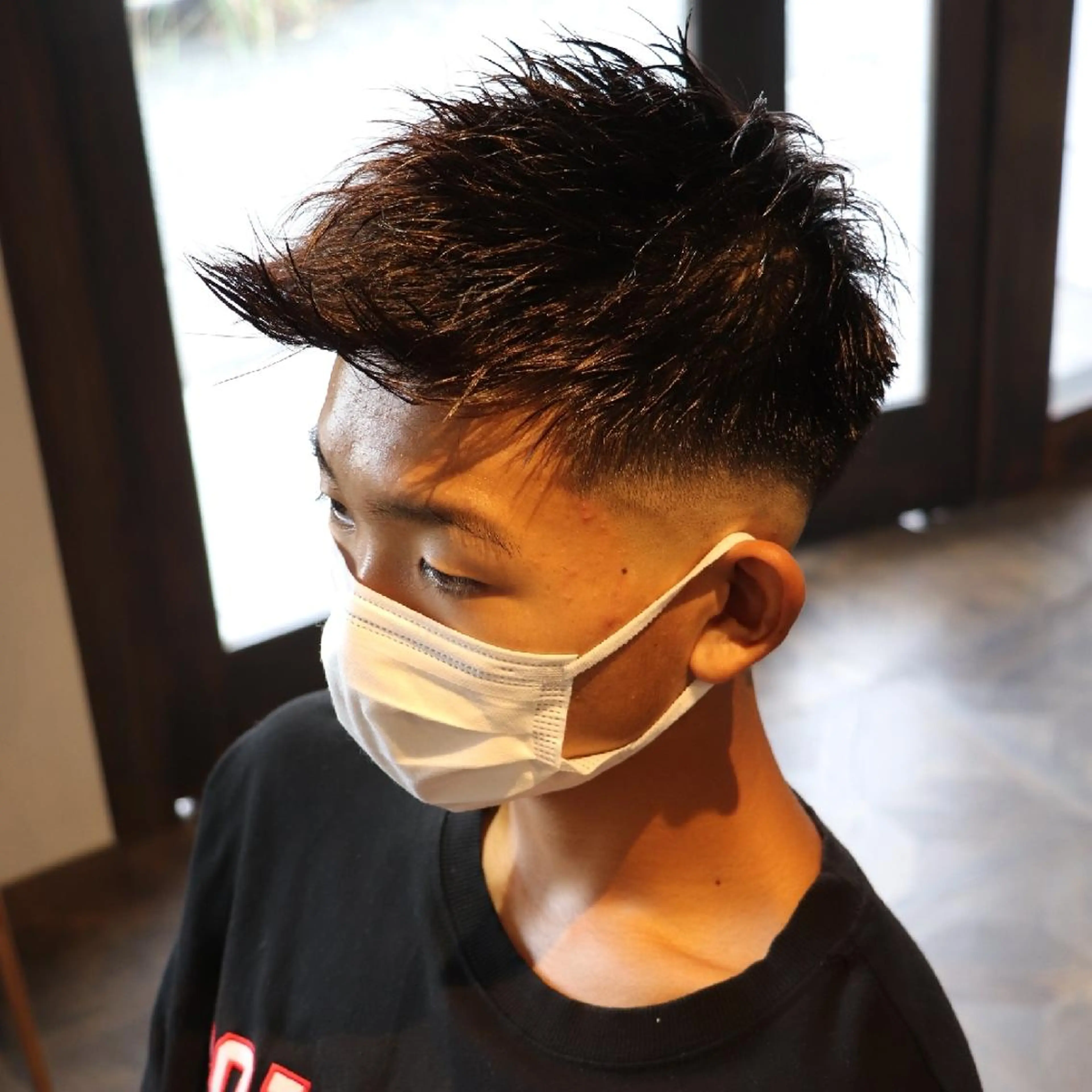 メンズ ショート フェードカット モヒカン スキンフェード 川端 智治のヘアスタイル