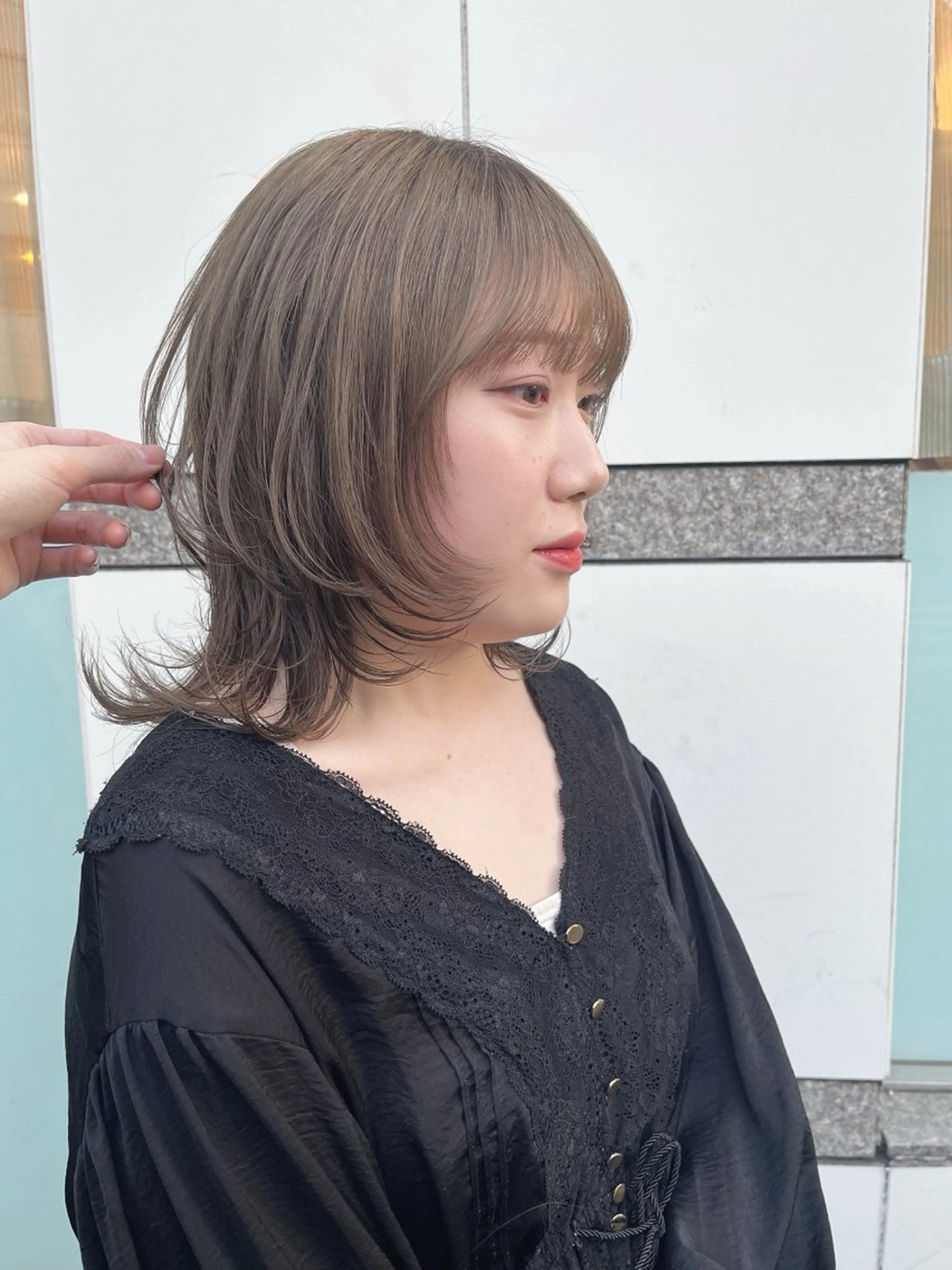 セミロング カラー カット ヘアカラー 尾崎隼大 レイヤー/韓国ヘアのヘアスタイル