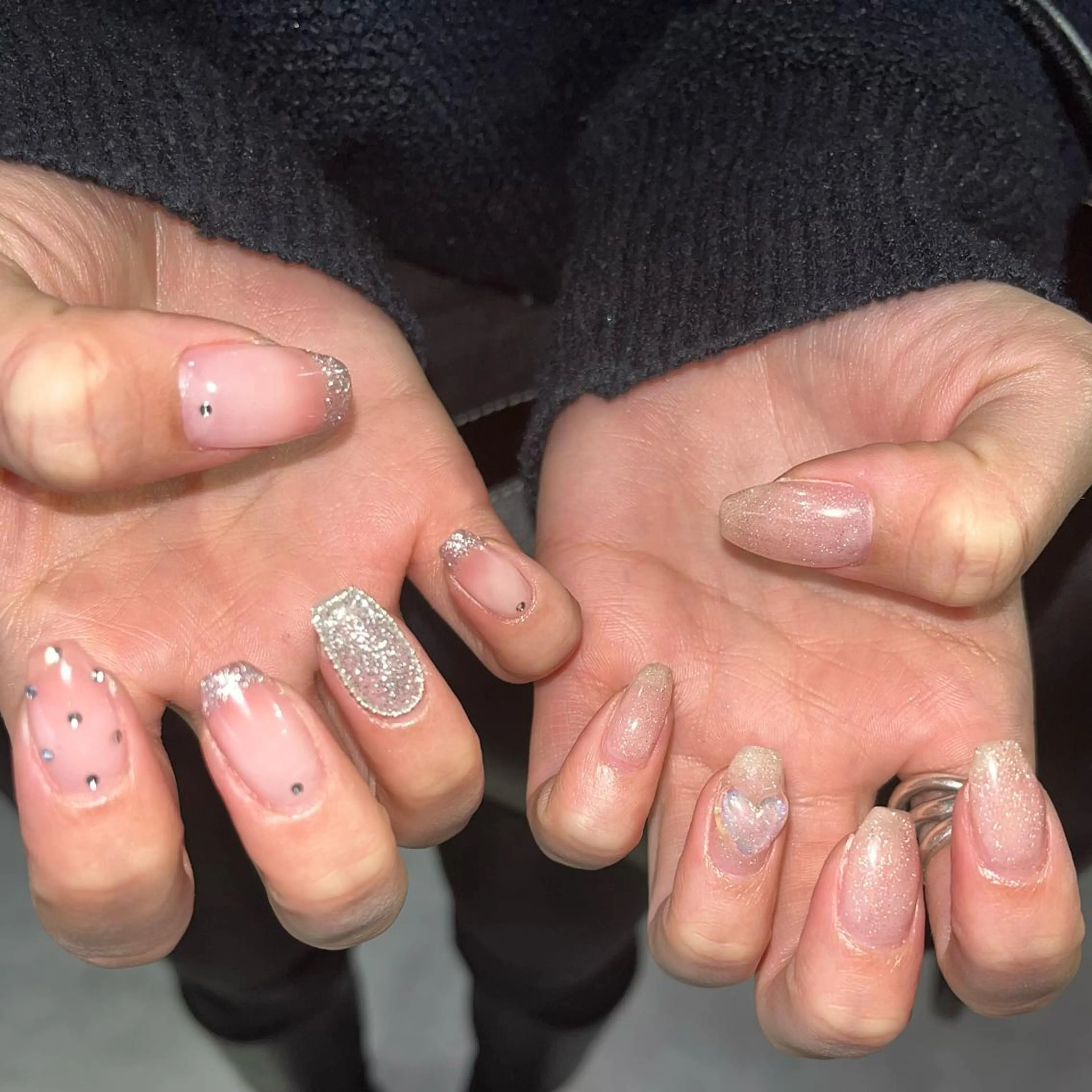 ネイル 🪐富島彩夏 /海外nail🪐のネイルデザイン