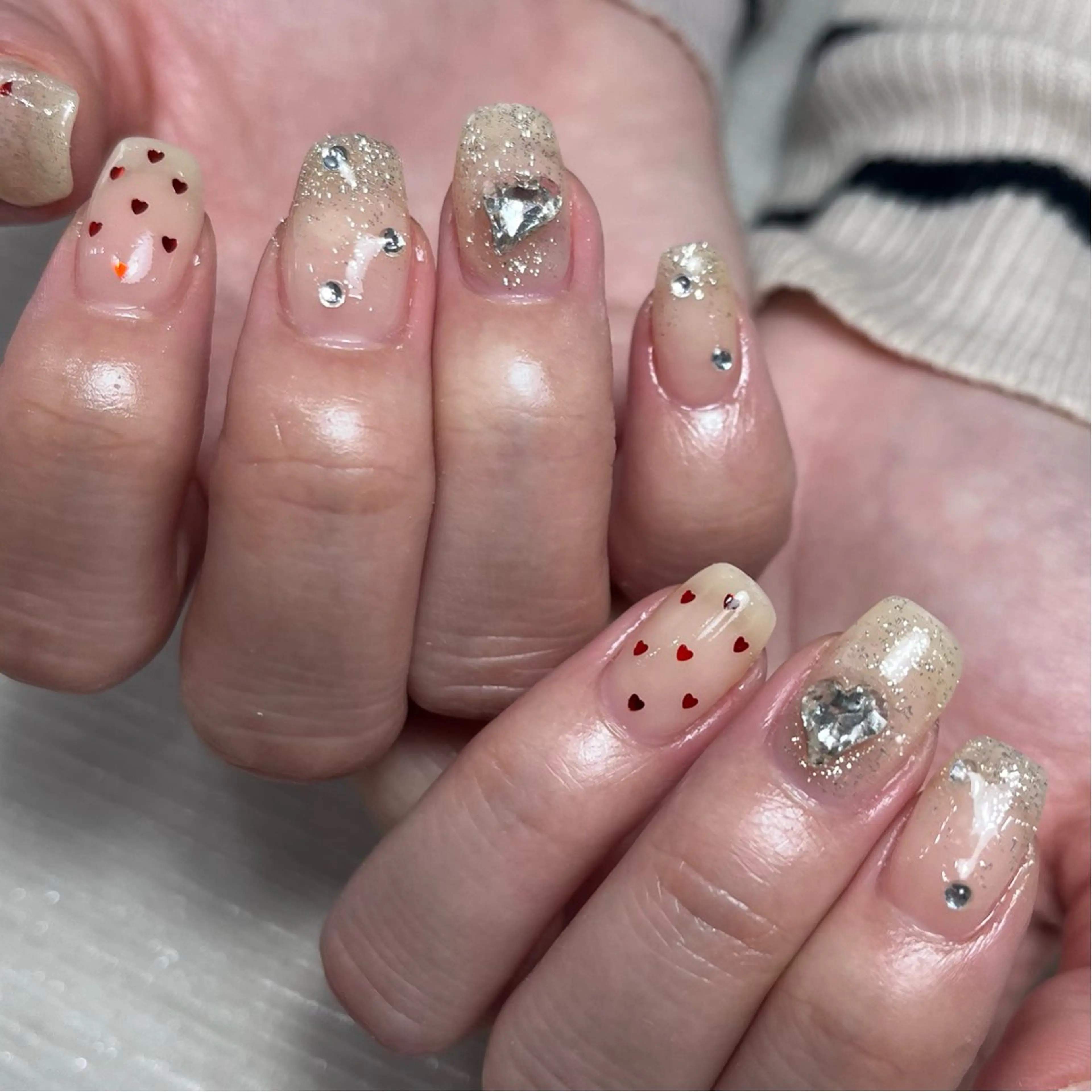 ネイル ハンドネイル Halo Nail 【ハロネイル】のネイルデザイン