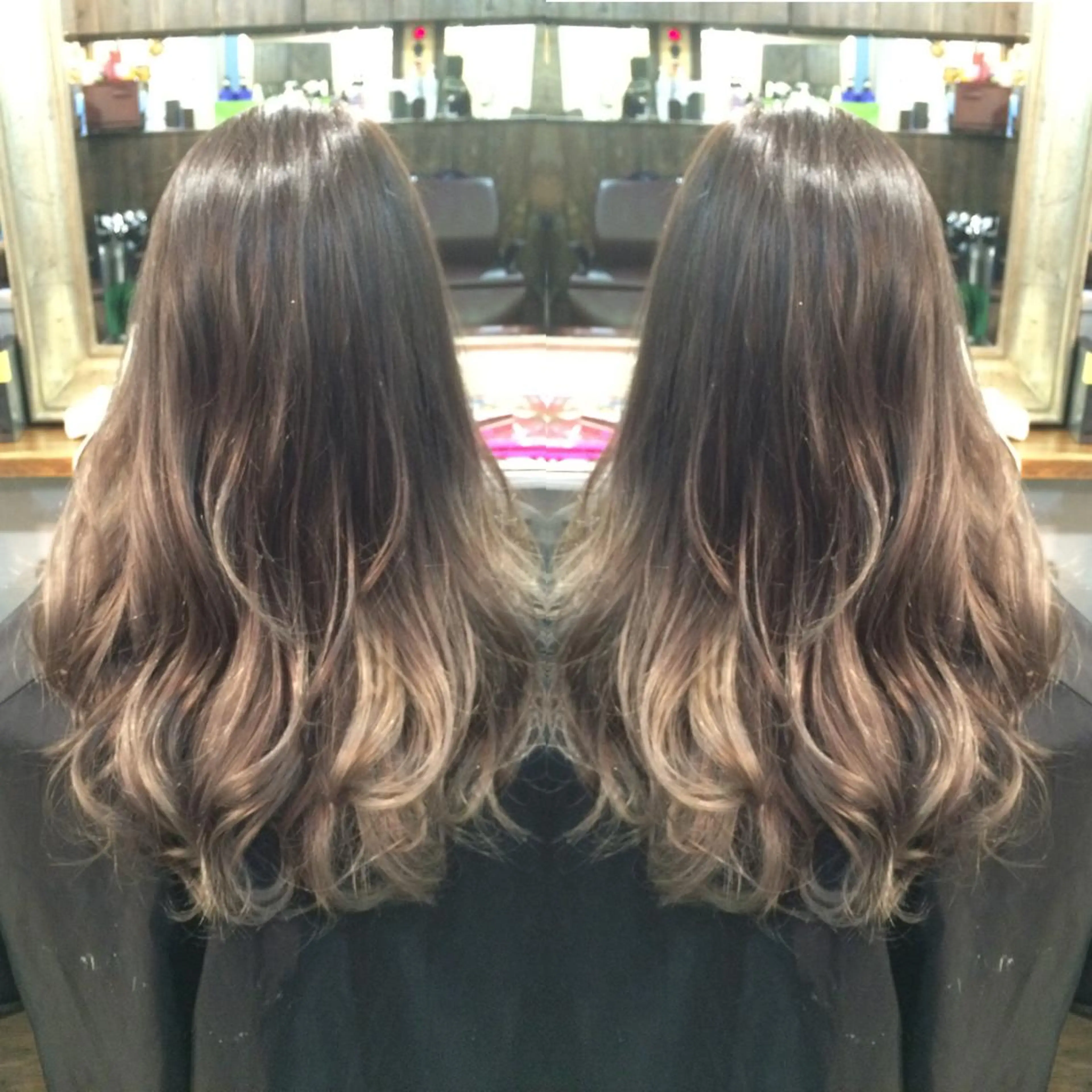 セミロング ロング カラー グラデーションカラー 外国人風カラー LA KING GINZA TOKYO所属・🧡ショートの達人 🧡SHOのヘアスタイル