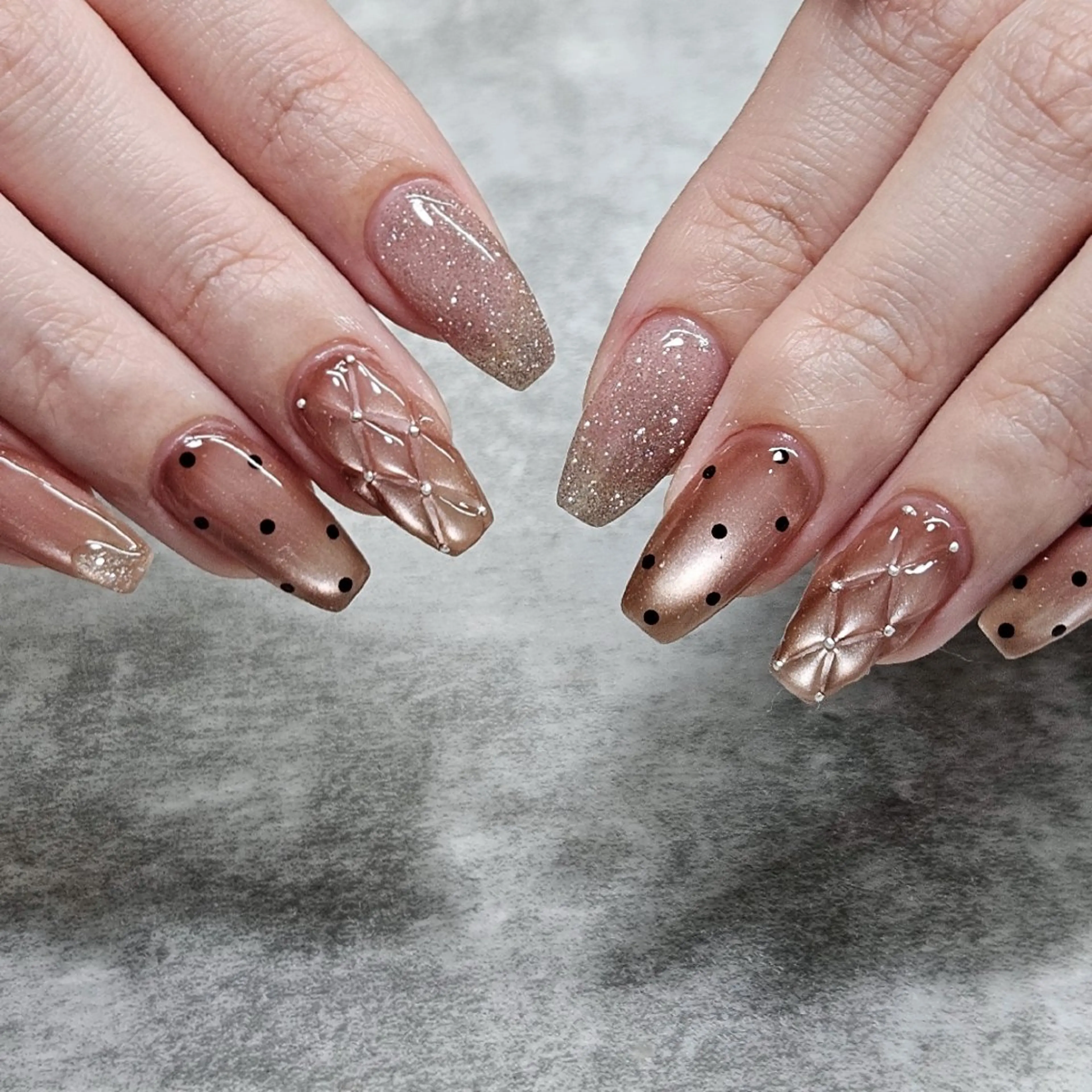 ネイル ハンドネイル Lia Nailのネイルデザイン