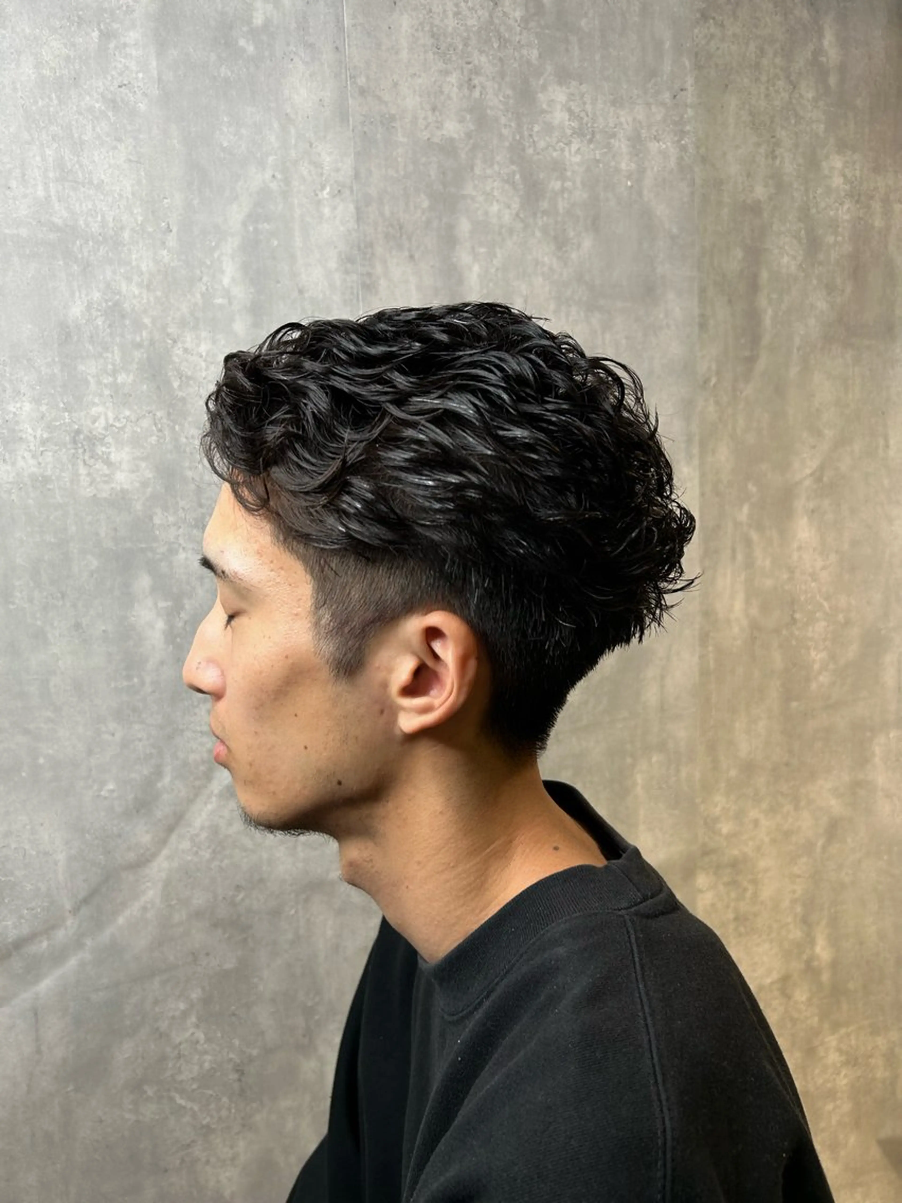 ショート パーマ メンズ センターパート ダウンパーマ カルマパーマ メンズ韓国風 マッシュ become men's hair 名駅店所属・名駅/フェザーパーマ 韓国ヘア/森岡のヘアスタイル