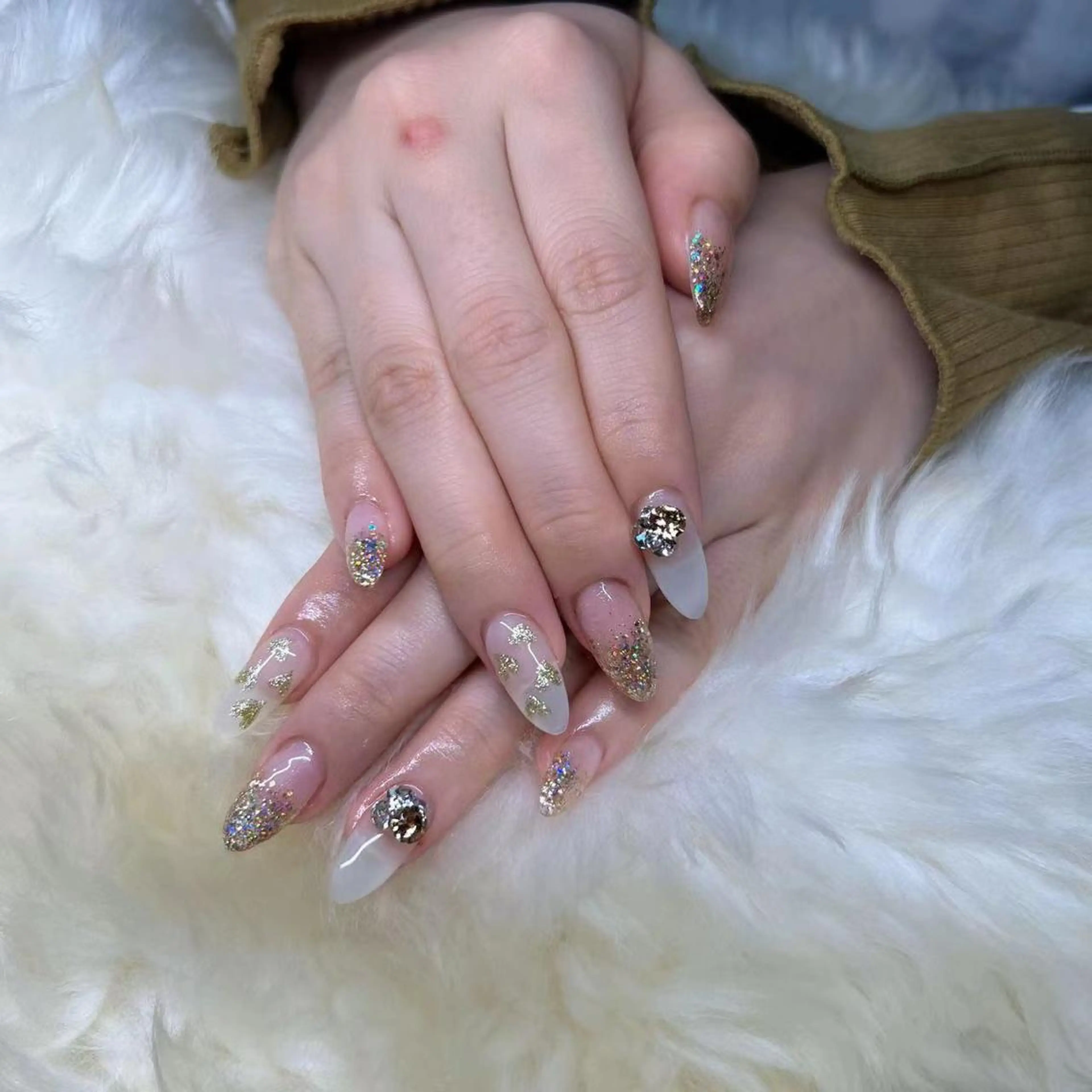 ロング ハンドネイル ハンドケア 💜MIYA nail川崎店のネイルデザイン