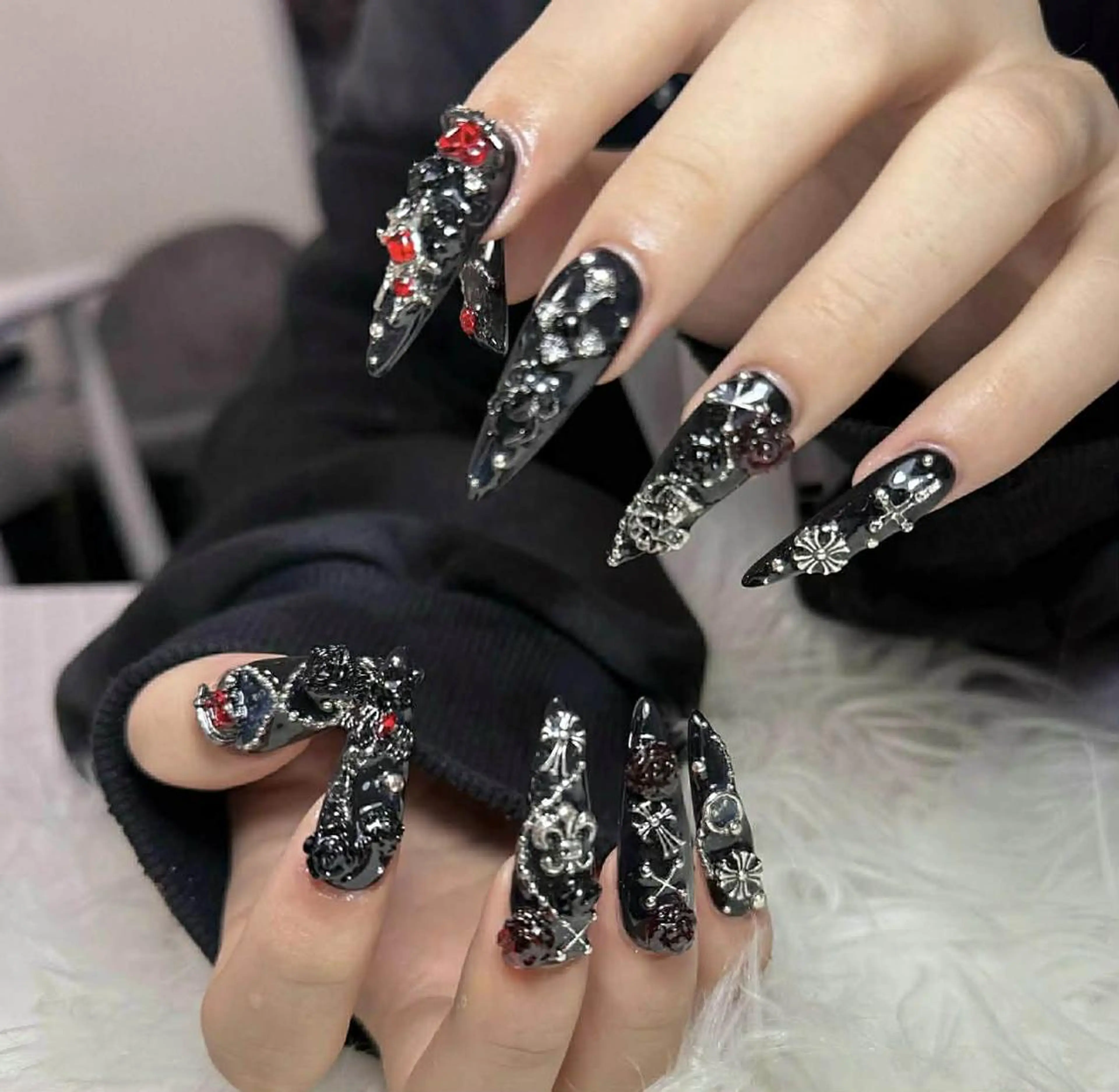 ロング 韓国風ヘア ハンドネイル Bling Salonのネイルデザイン