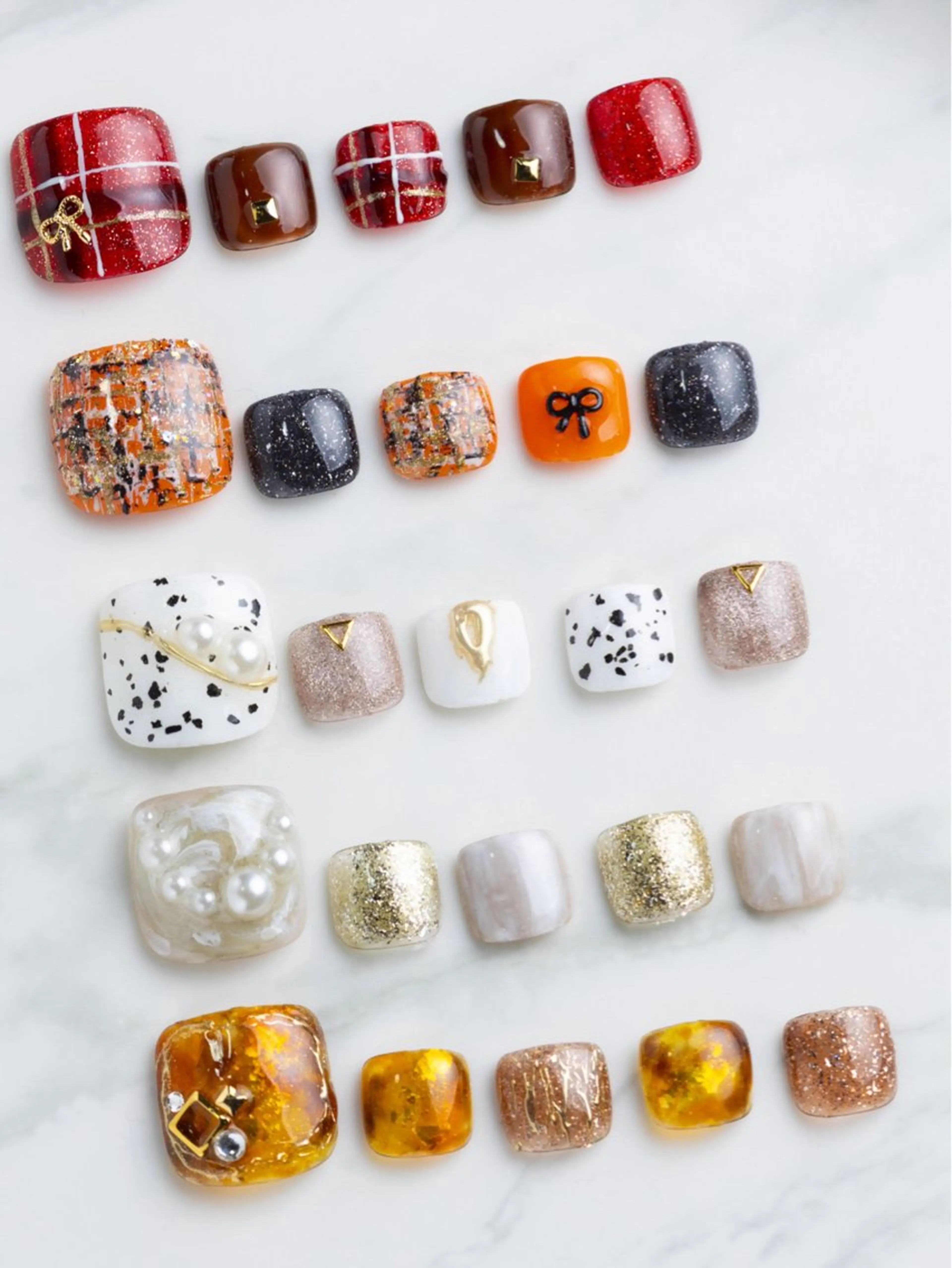 フット🩷オフあり🩷フット定額デザイン*フットバス付き*お色変更可*オフ代無料の写真