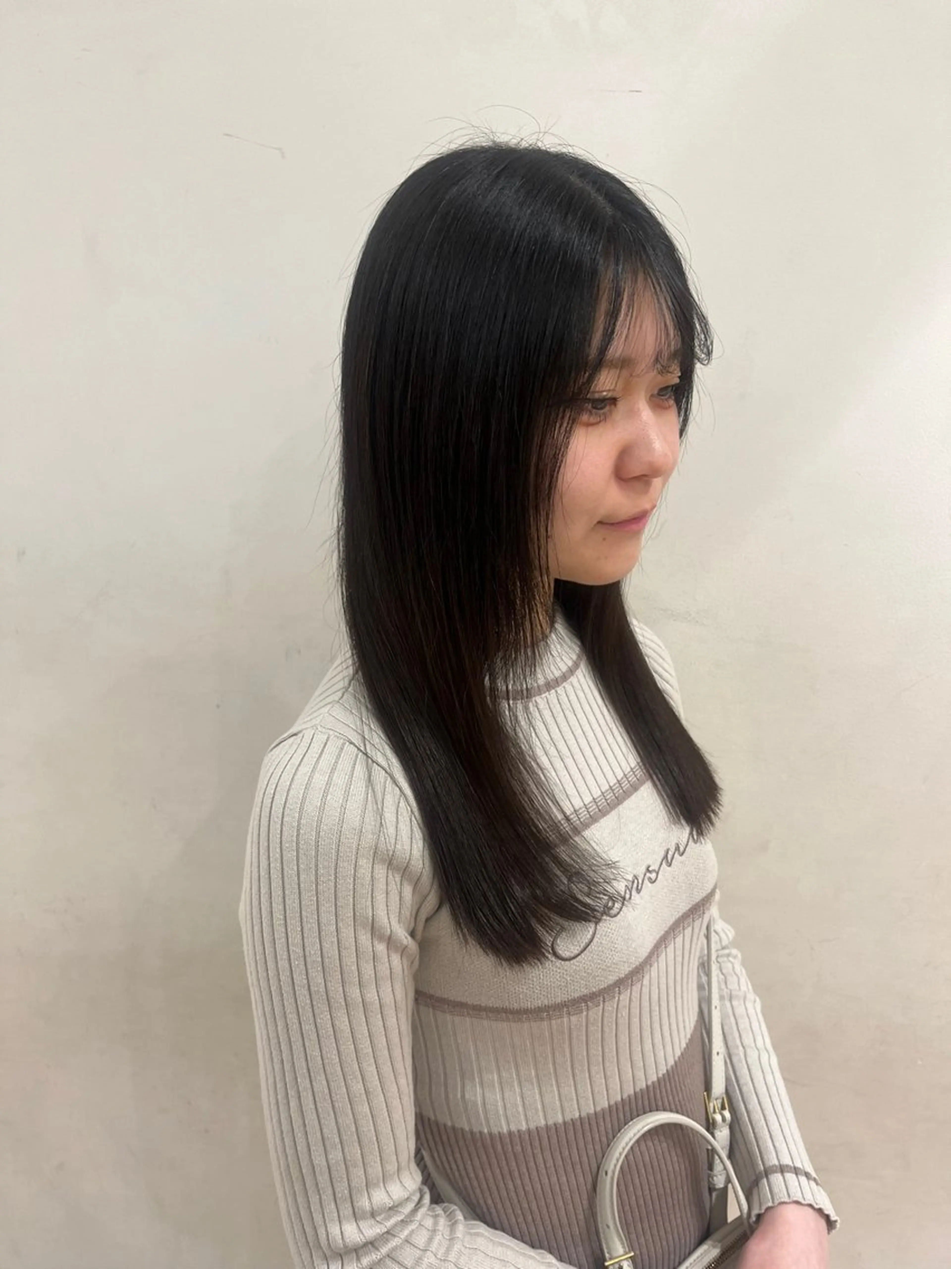 ロング 荒川 三希のヘアスタイル