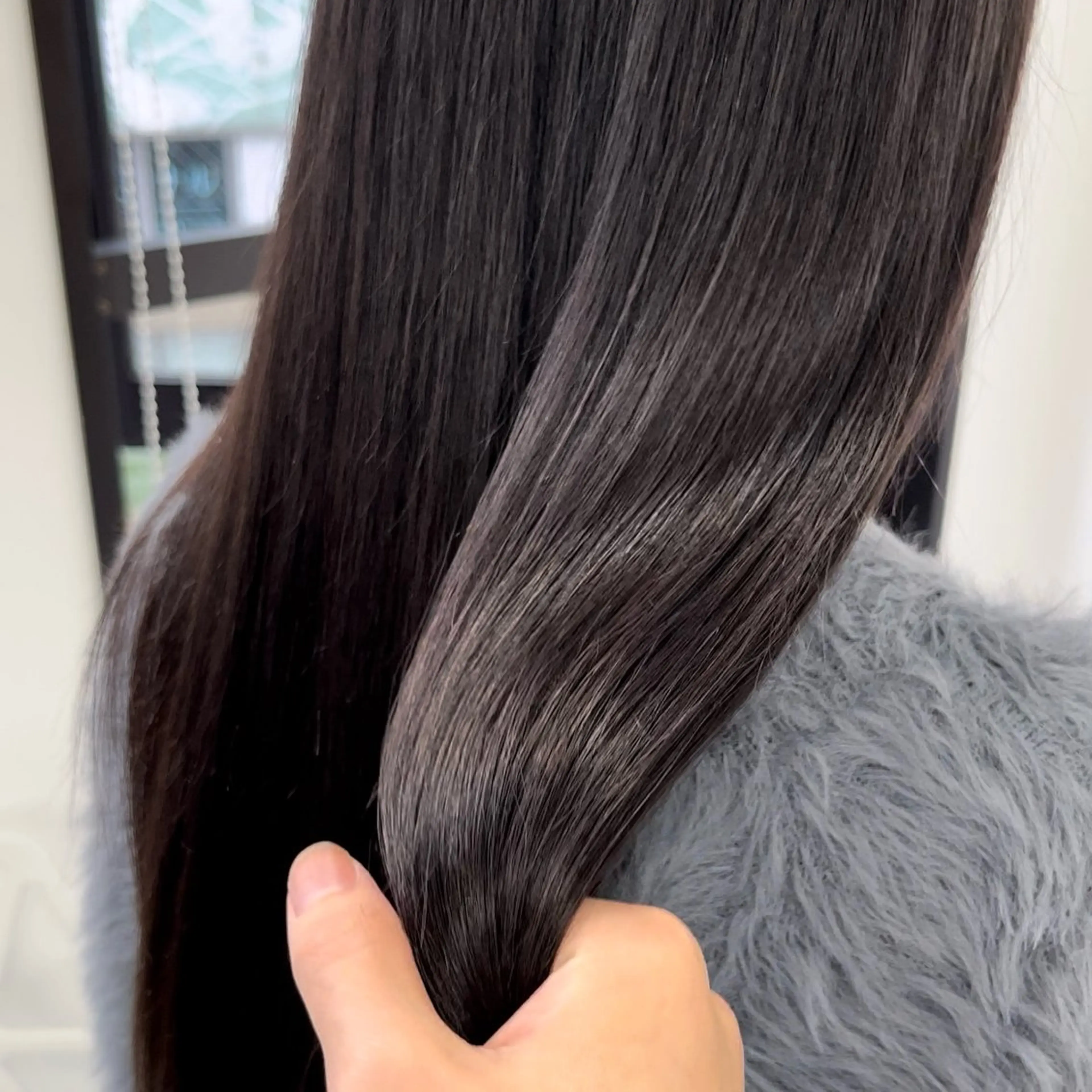 セミロング カラー ベージュカラー ブリーチ ブラウンカラー ショコラブラウン チョコレートブラウン ハイトーン/ 髪質改善/上質艶髪のヘアスタイル