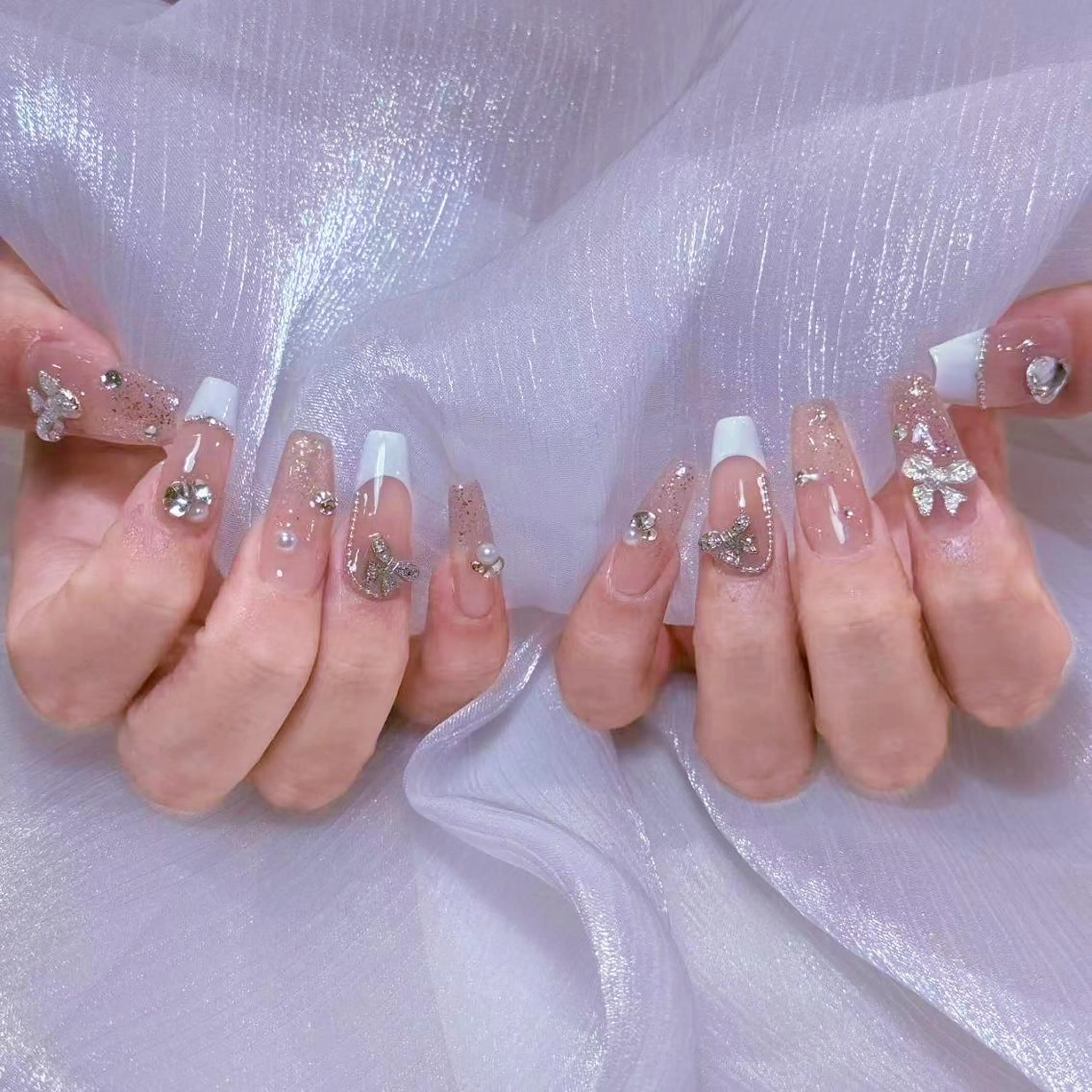 ネイル アートネイル オーロラネイル ガーリー キラキラネイル 韓国ネイル diamond ♥のネイルデザイン