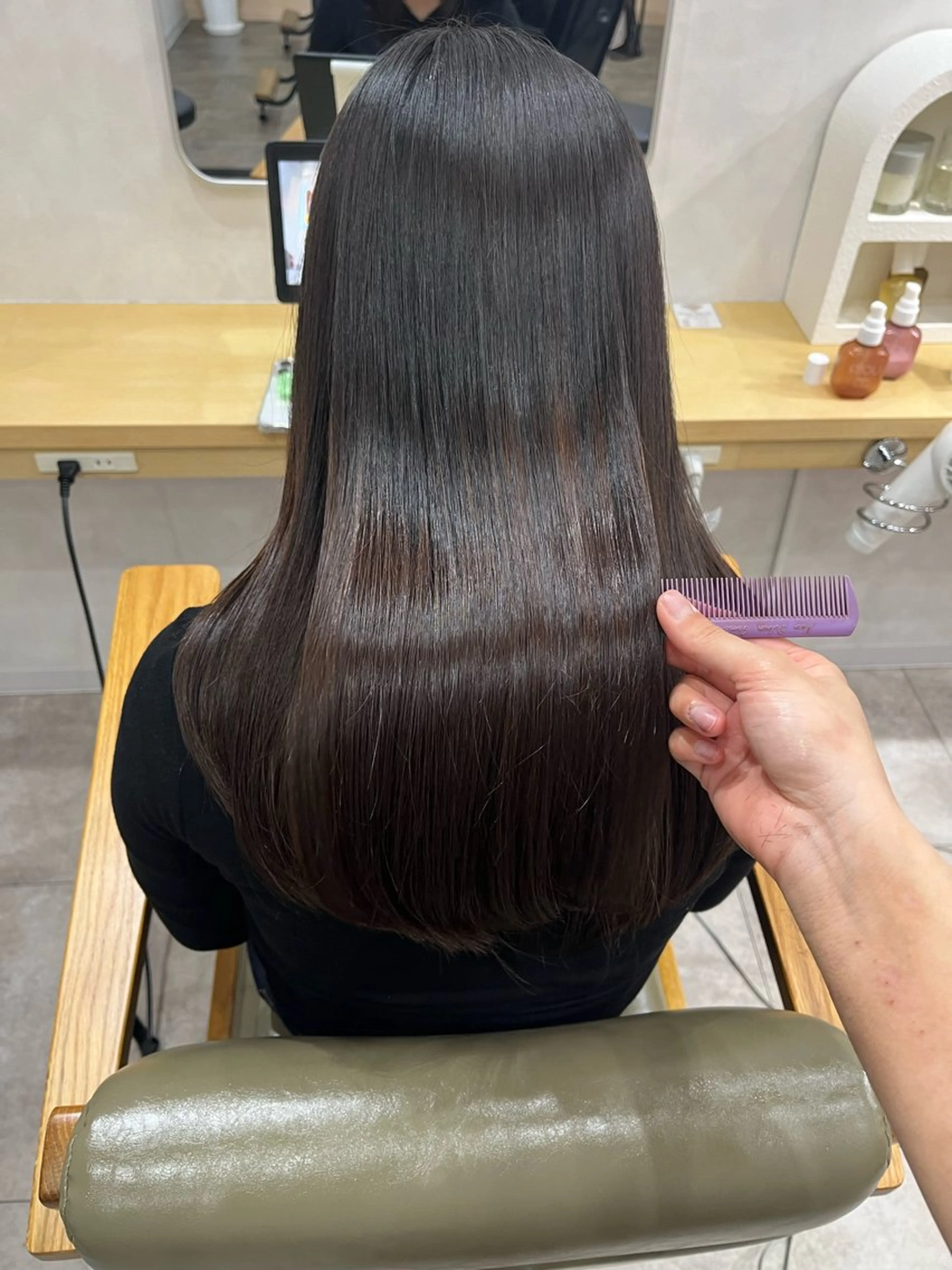 🧸🪽髪質改善ストレート＋3ステップオーガニックトリートメント✨の写真