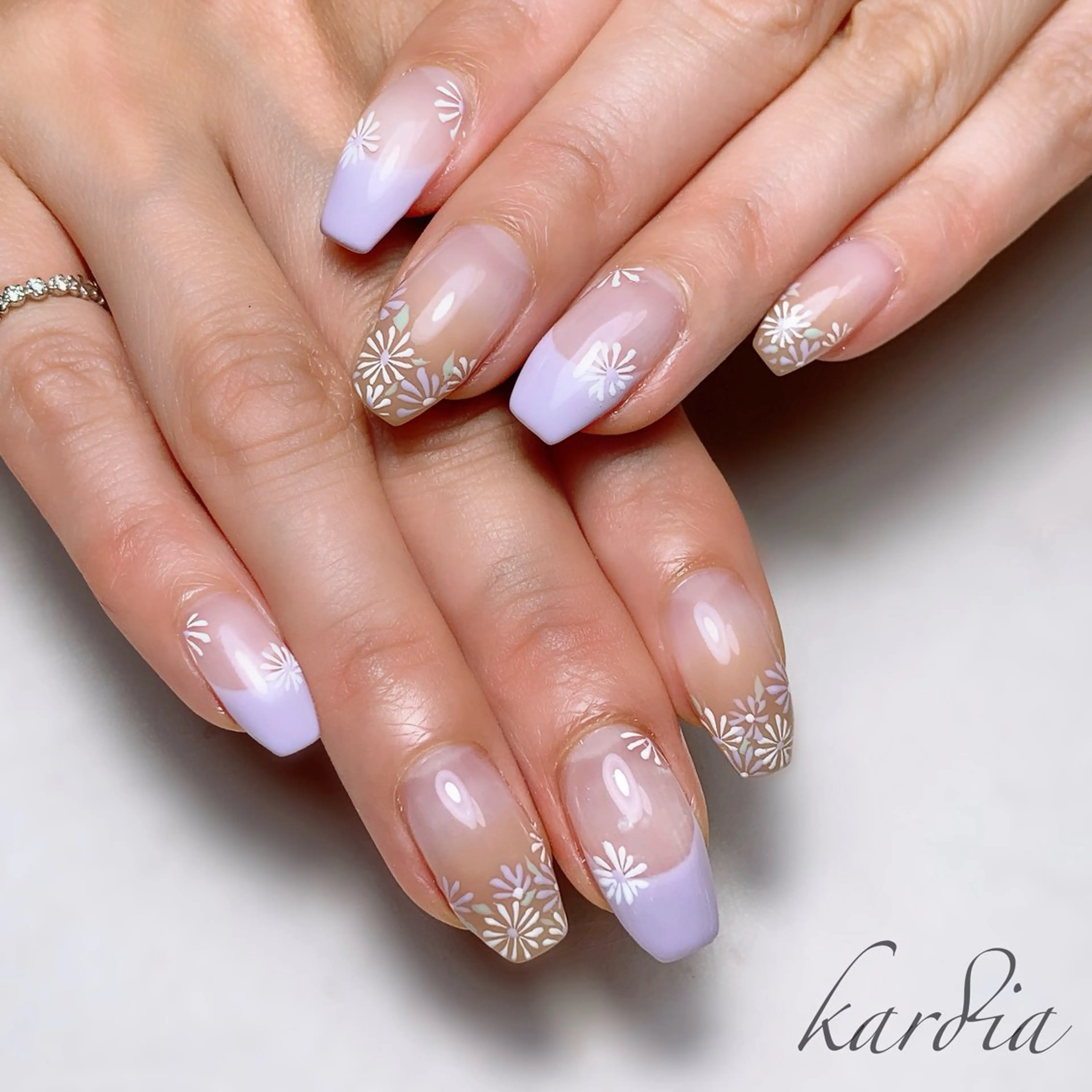 ネイル ハンドネイル καρδιά -ｶﾙﾃﾞｨｱ-のネイルデザイン