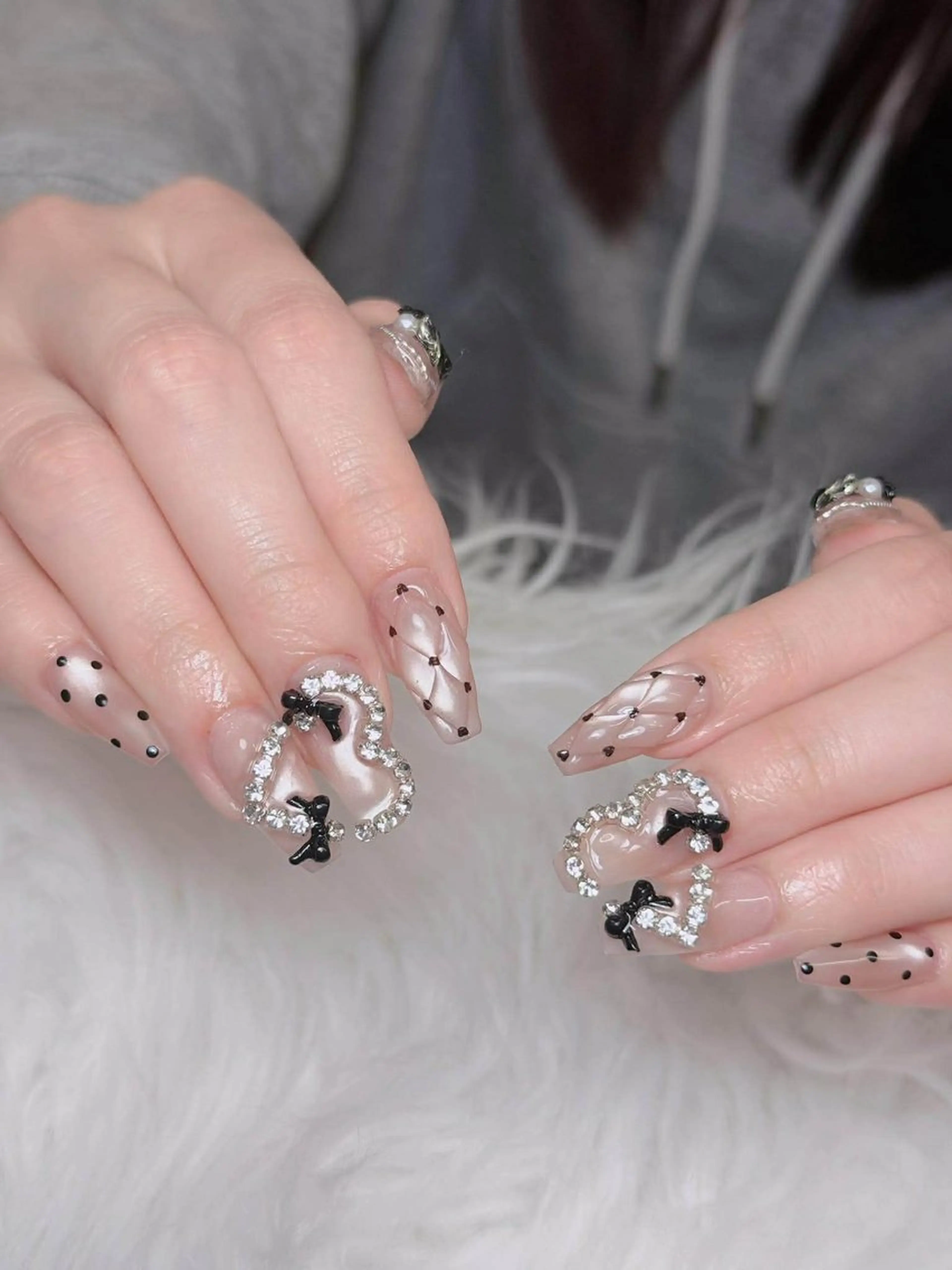 ネイル オーロラネイル チークネイル フットネイル フレンチネイル 韓国ネイル ハンドネイル Lumi Nailのネイルデザイン