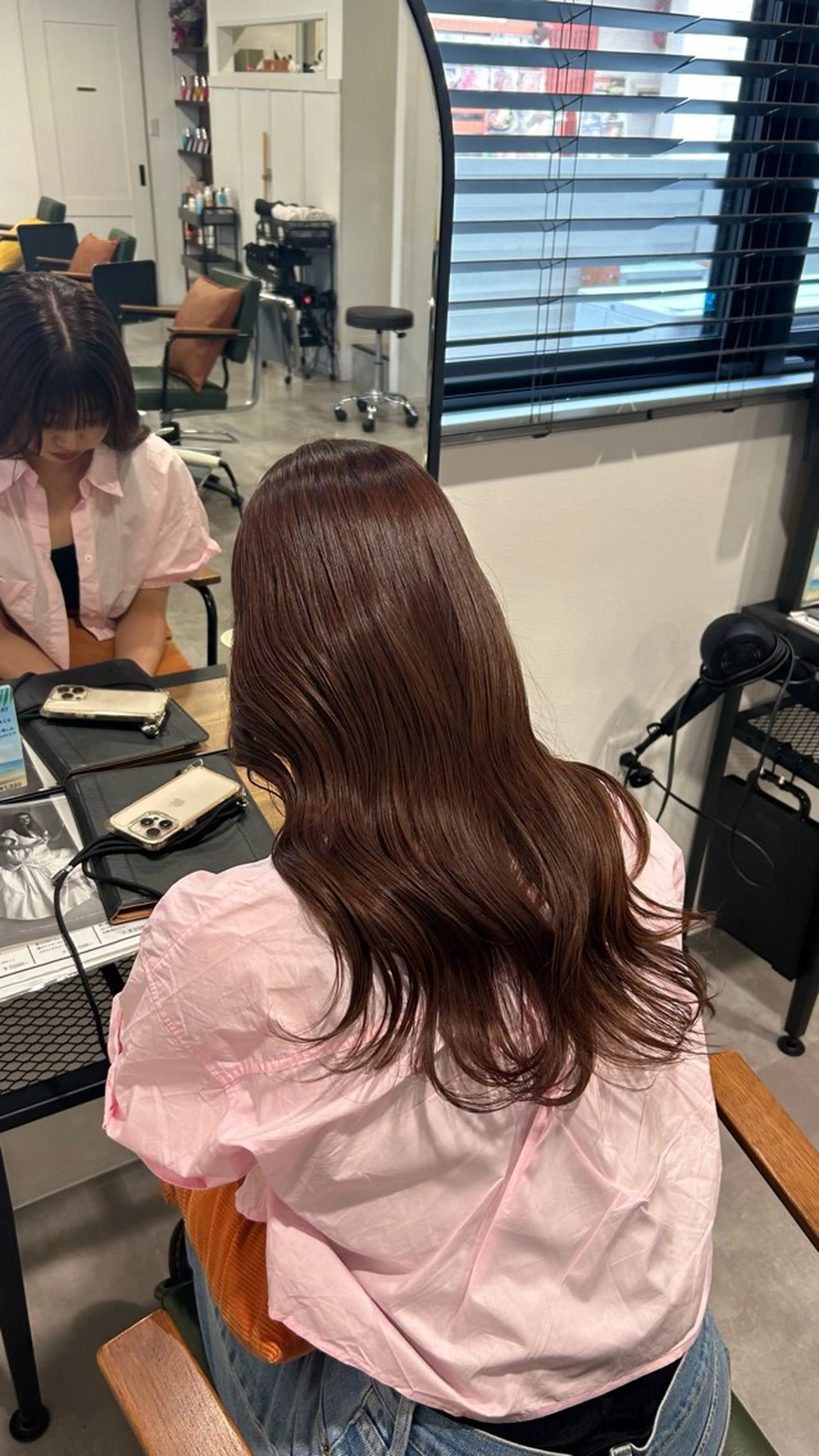 カラー kanae🫧 ｜透明感カラー｜平尾のヘアスタイル