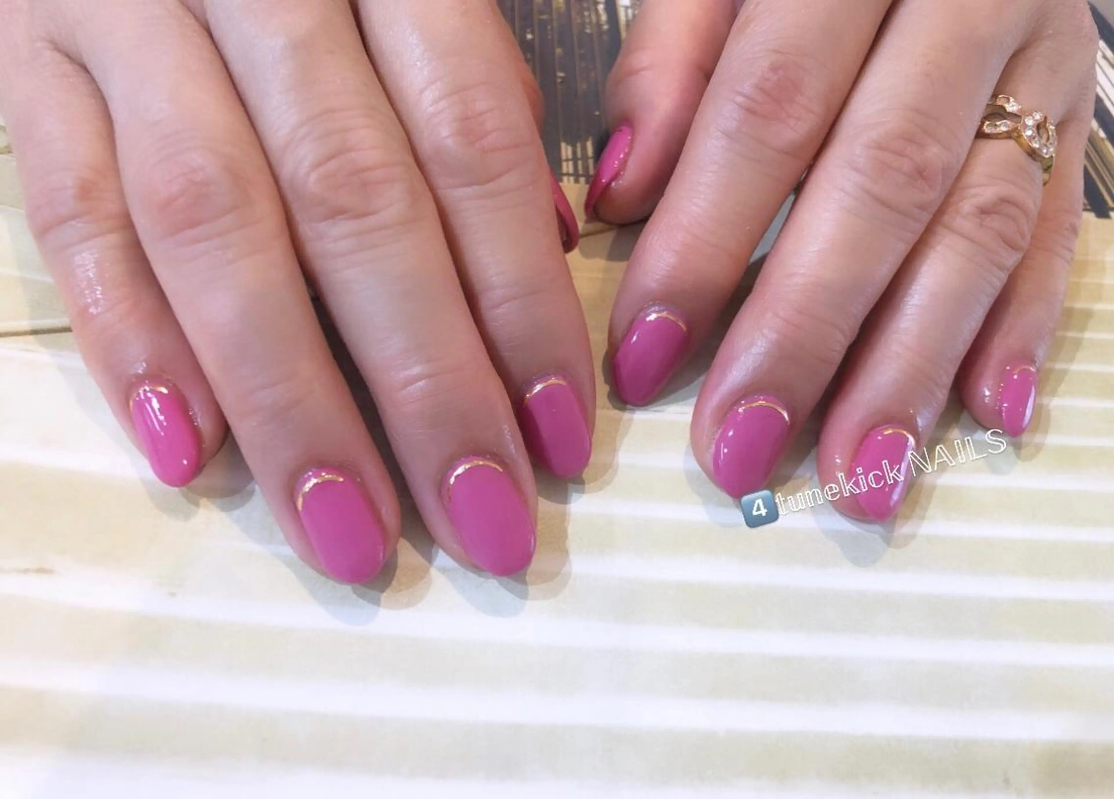 ネイル 4tunekick NAILS(フォーチュンキックネイルズ)所属・光森 淳子のネイルデザイン