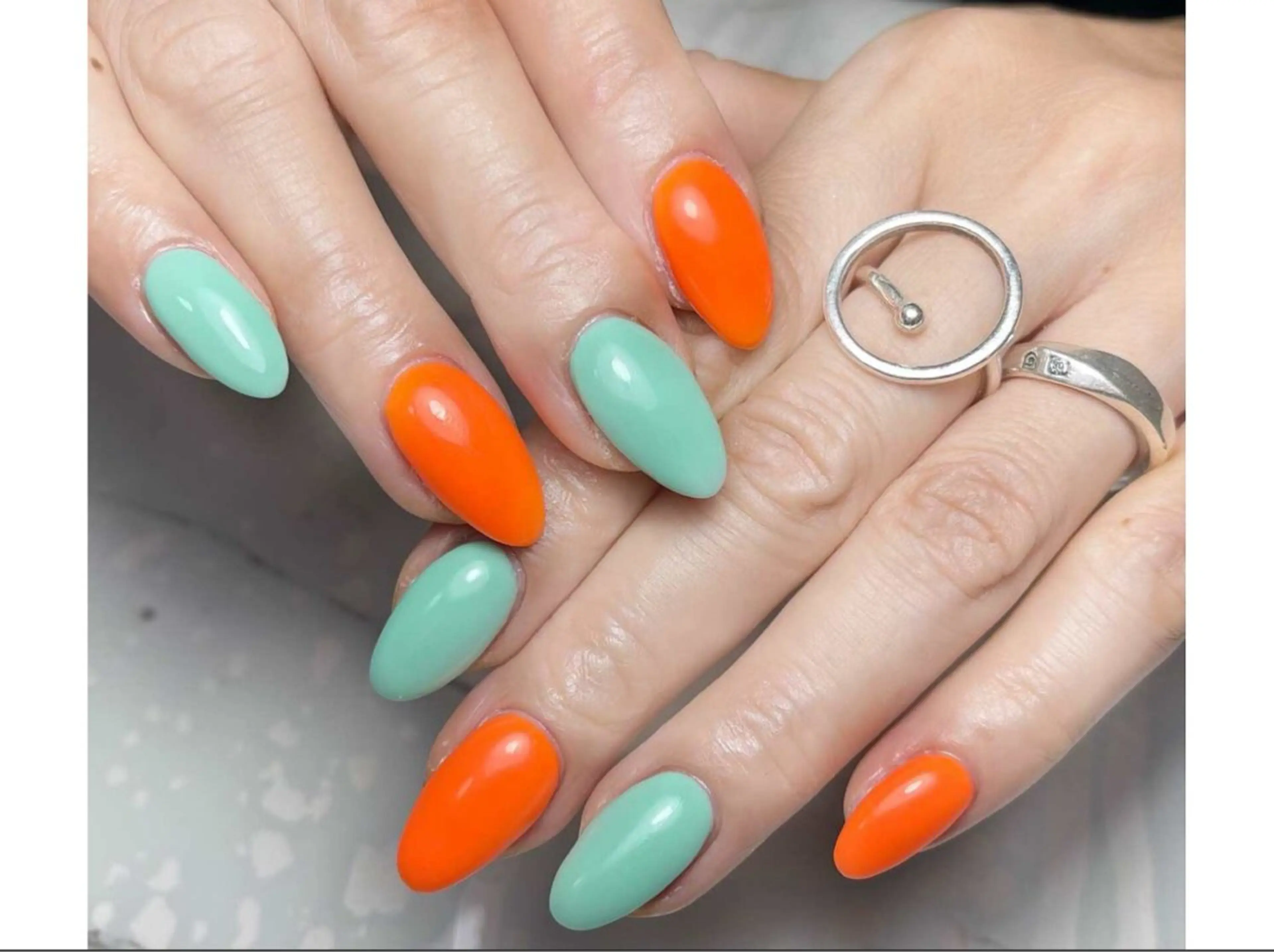 ネイル アートネイル フレンチネイル ジェルネイル グラデーション 韓国ネイル 久保田 マリコのネイルデザイン