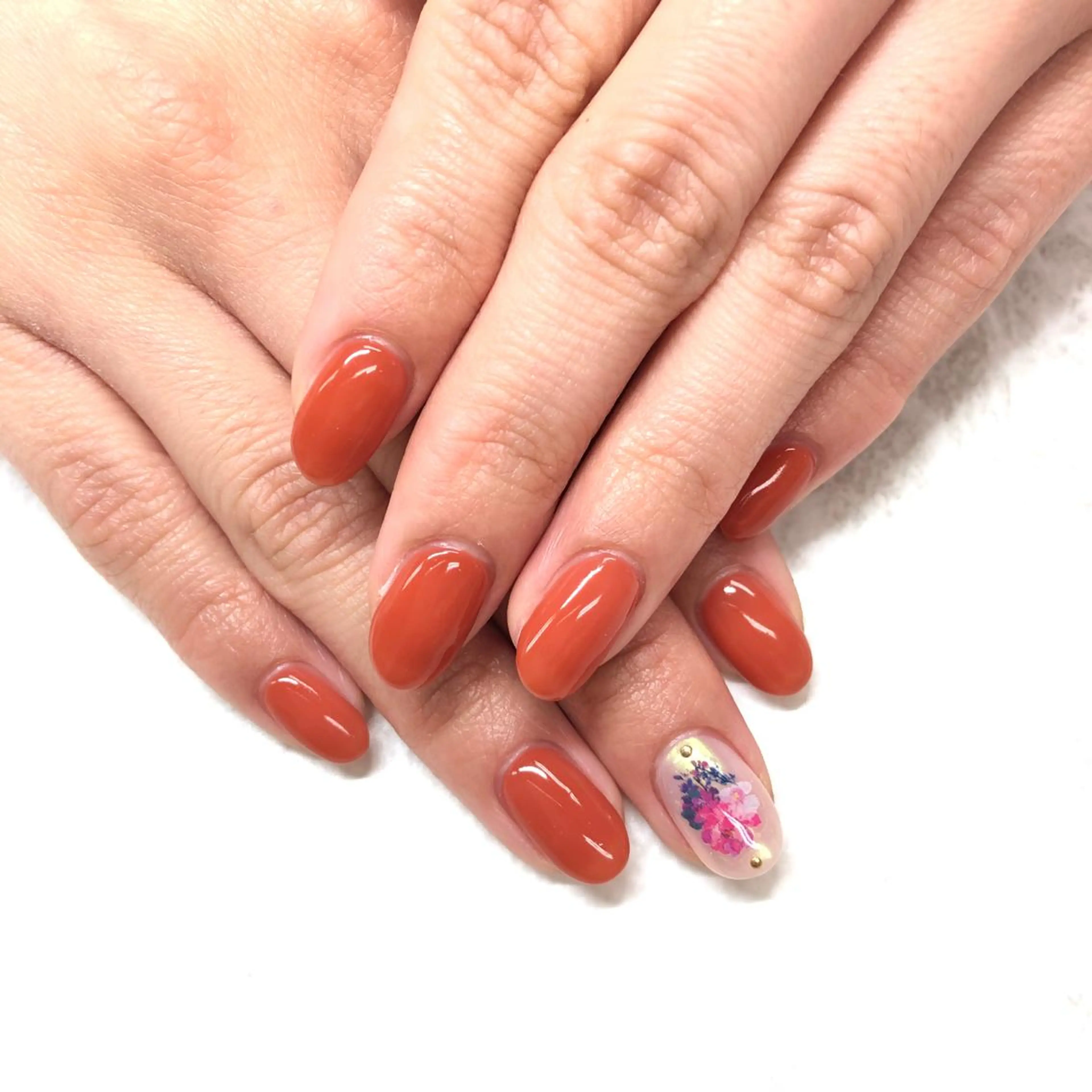 ネイル ユリシスネイル 担当近藤のネイルデザイン