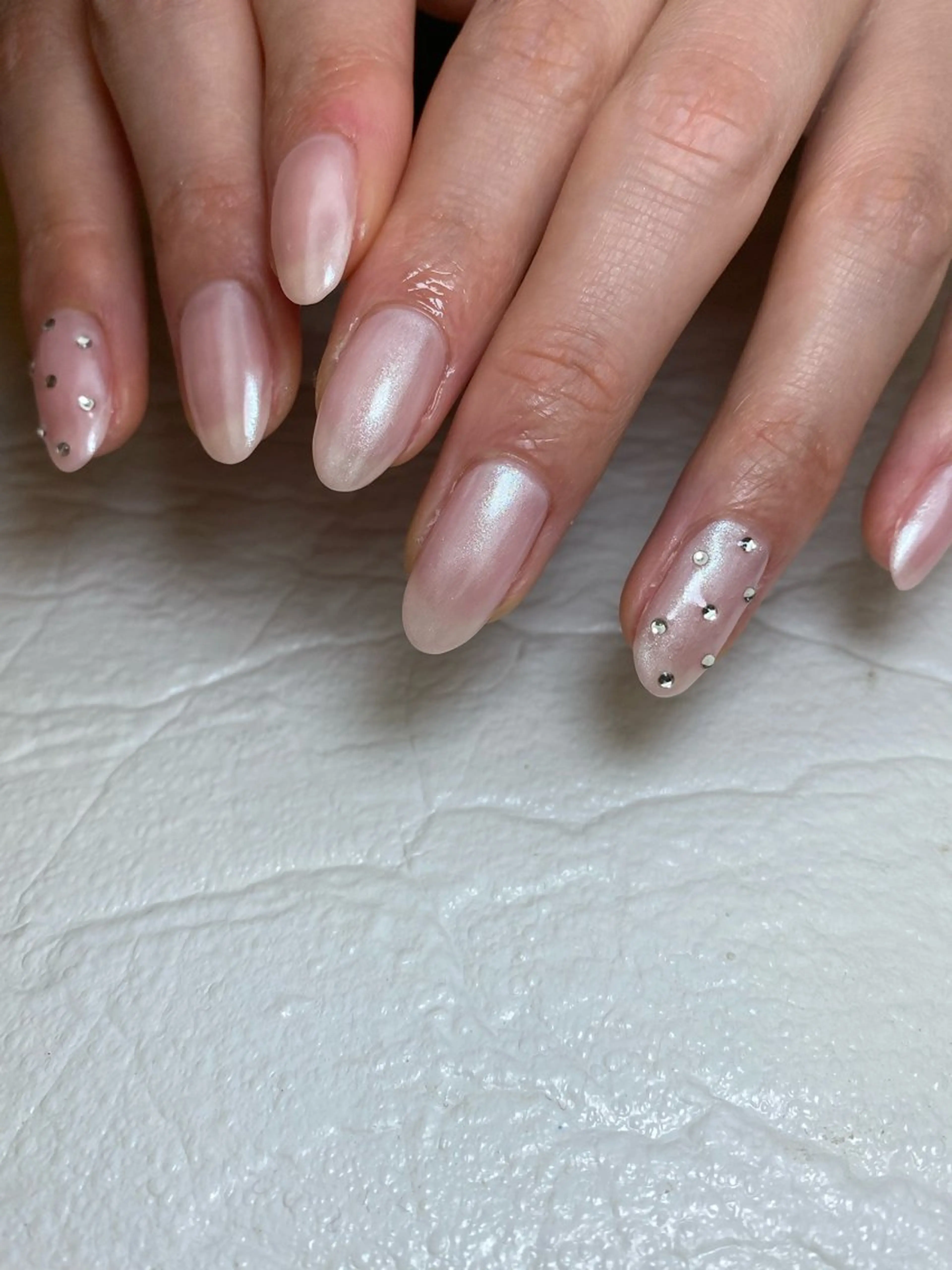 ネイル ミラーネイル ワンホンネイル アトリエみかん所属・MIKA 🍊のネイルデザイン