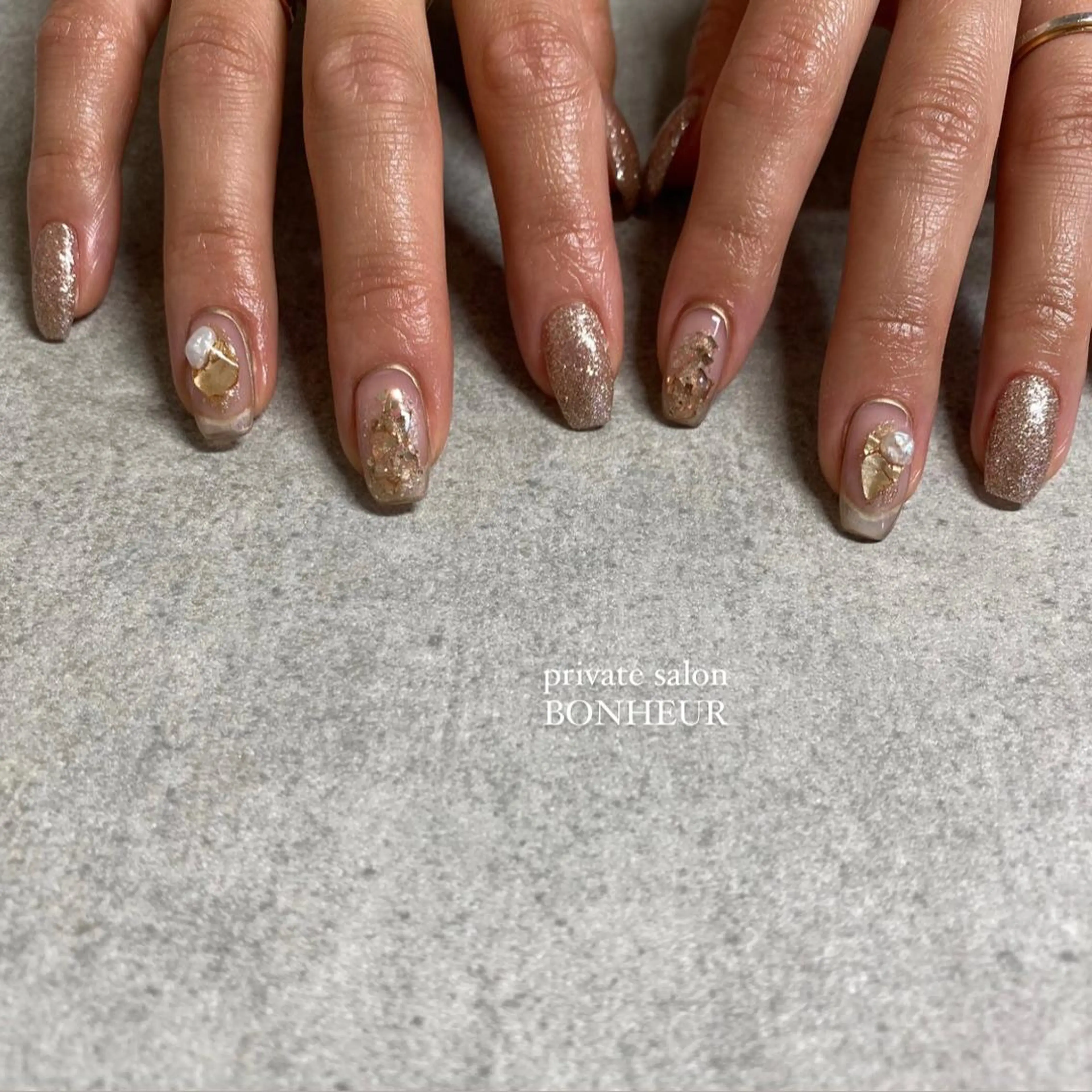 ネイル ハンドネイル BONHEUR Annaのネイルデザイン