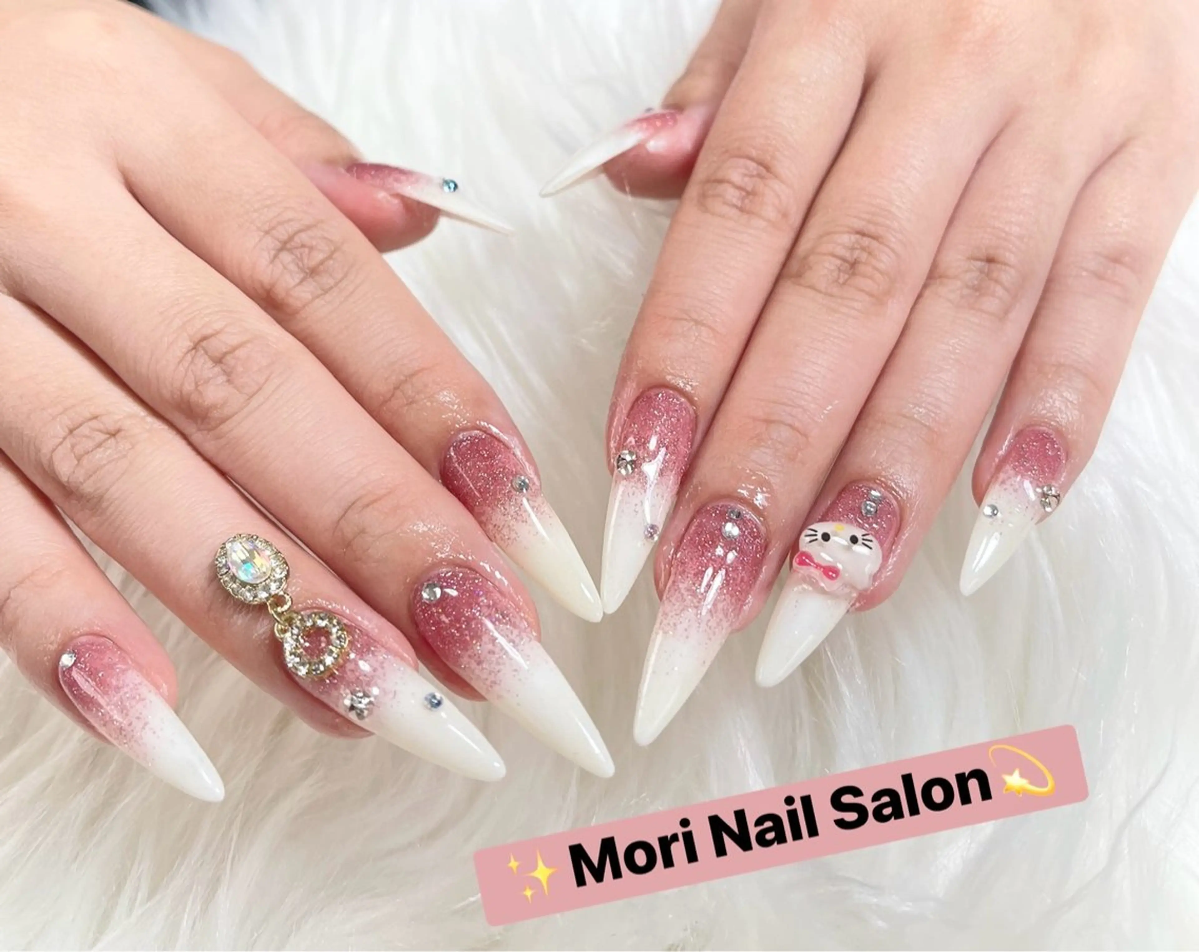 ネイル MORI ネイル SALONのネイルデザイン