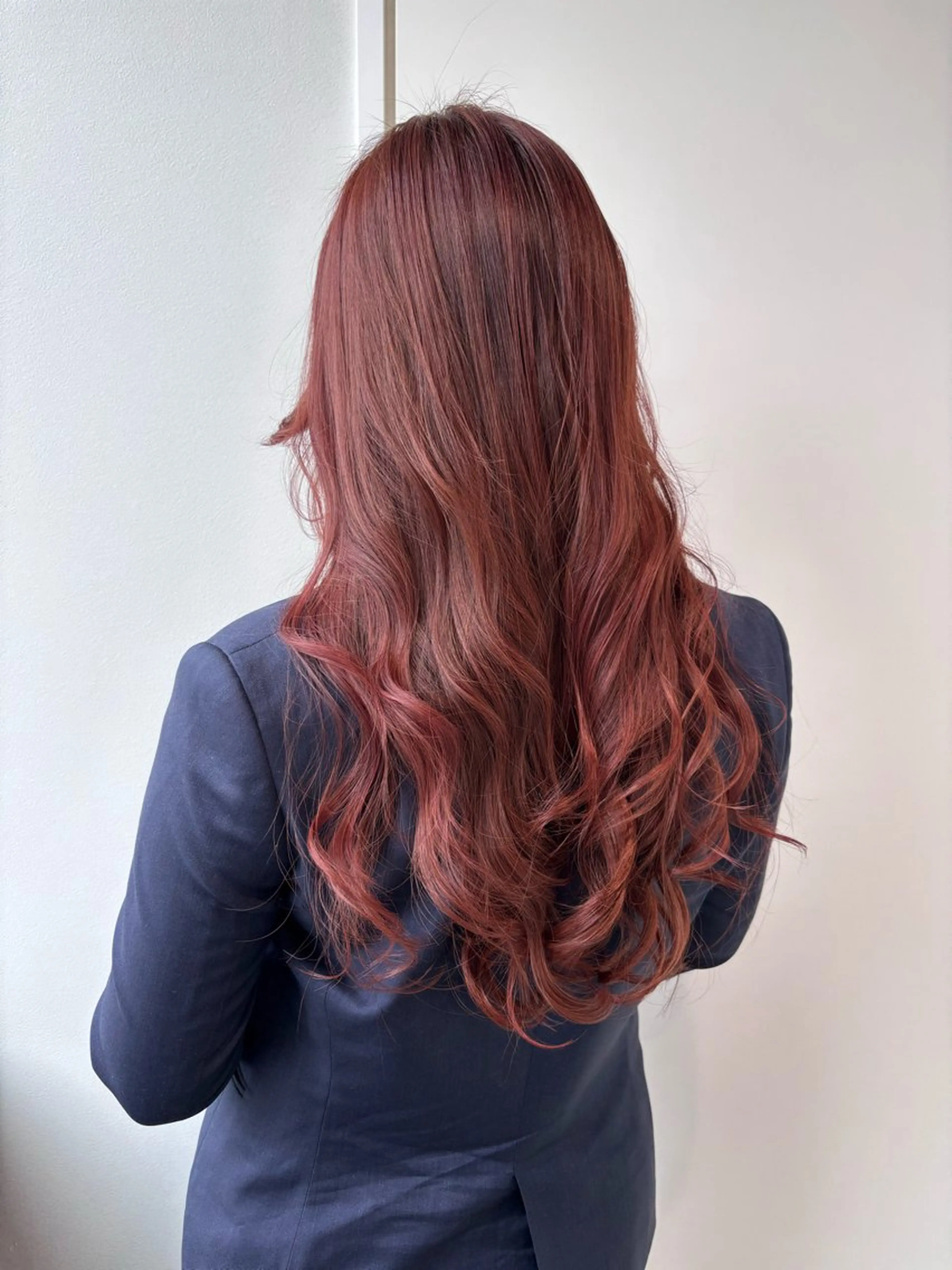 ロング カラー ブラウンカラー ピンクカラー ピンクブラウン レイヤーカット カット ヘアカラー 穐田 航のヘアスタイル