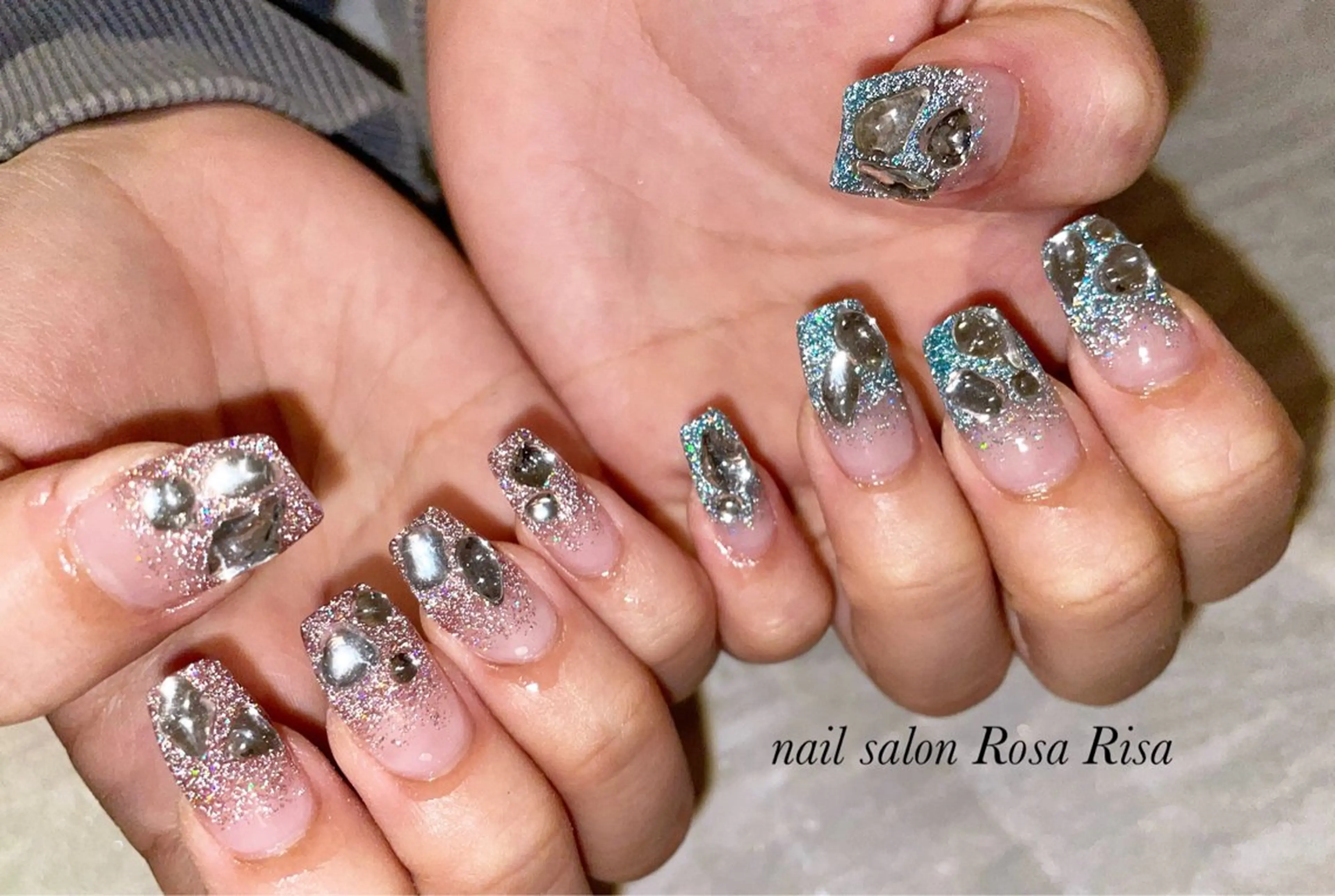 ネイル フラッシュネイル ハンドネイル ネイルスタジオ シェイクユアハンズのネイルデザイン