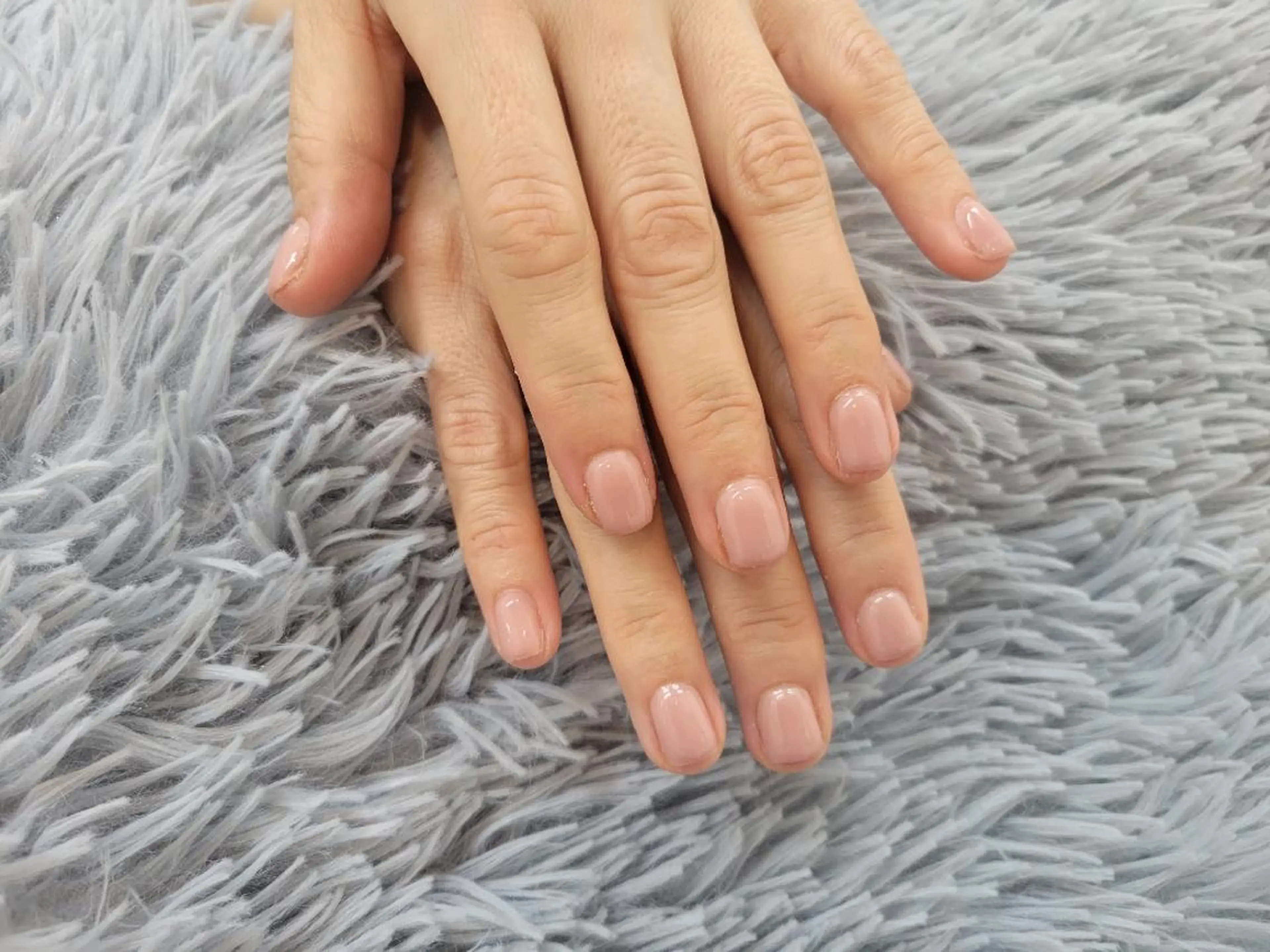 ネイル ワンカラーネイル ノームロア所属・Gnomes loaのネイルデザイン