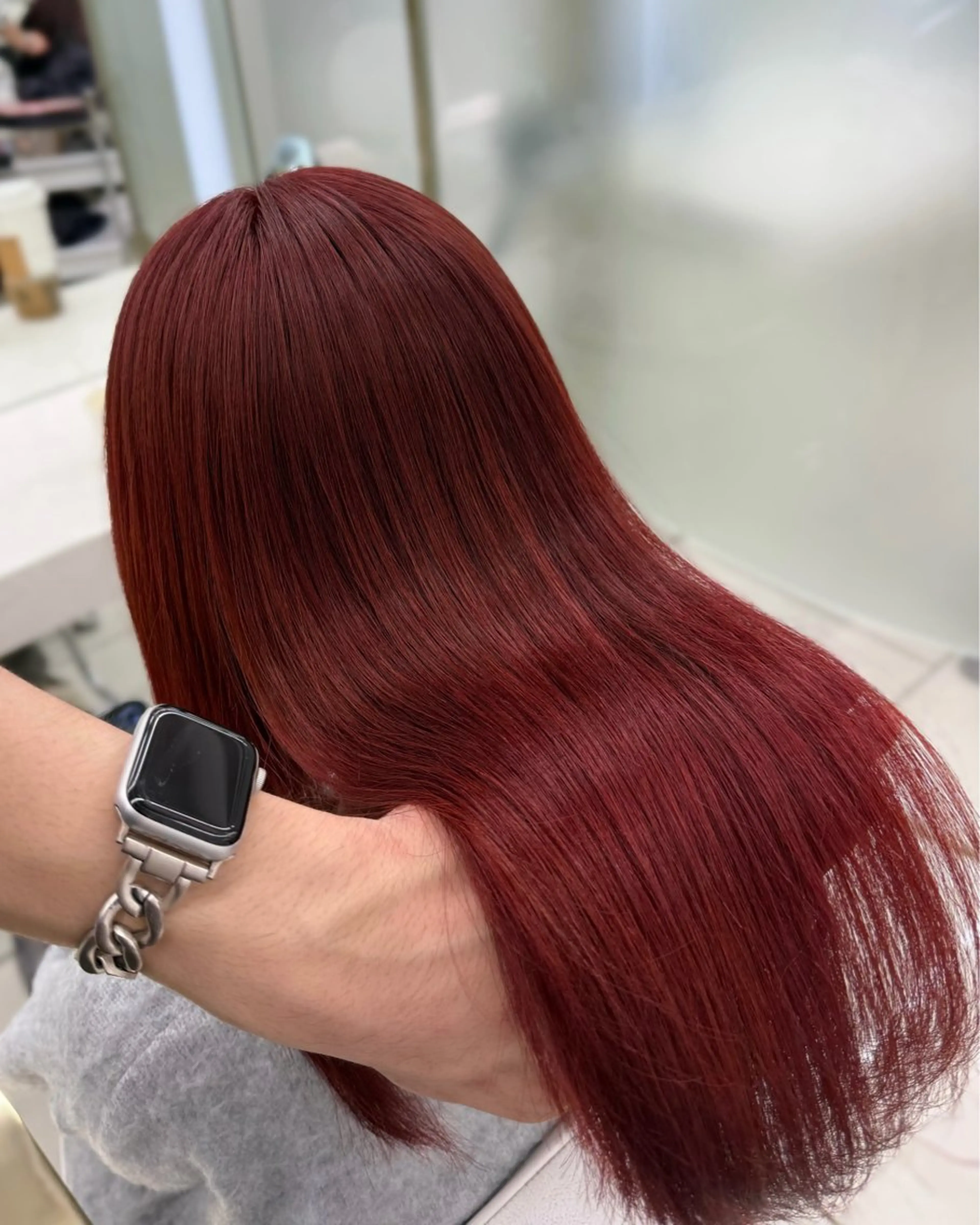 ロング カラー ブリーチ 期間限定リタッチ 完全無料/佐々木夏泉のヘアスタイル