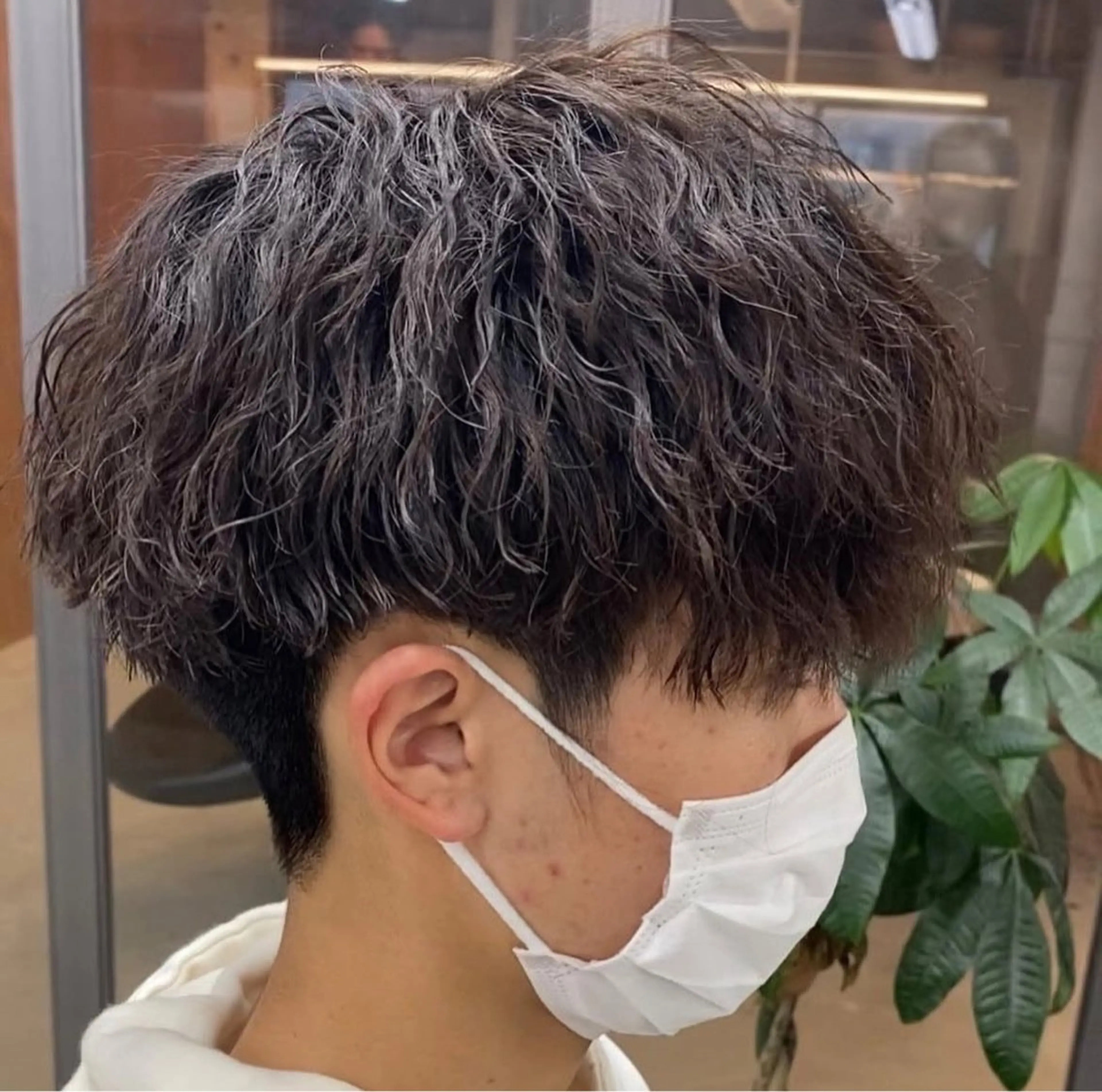 パーマ メンズ カット パーマ トリートメント Lond Luna 浅野香蓮のヘアスタイル