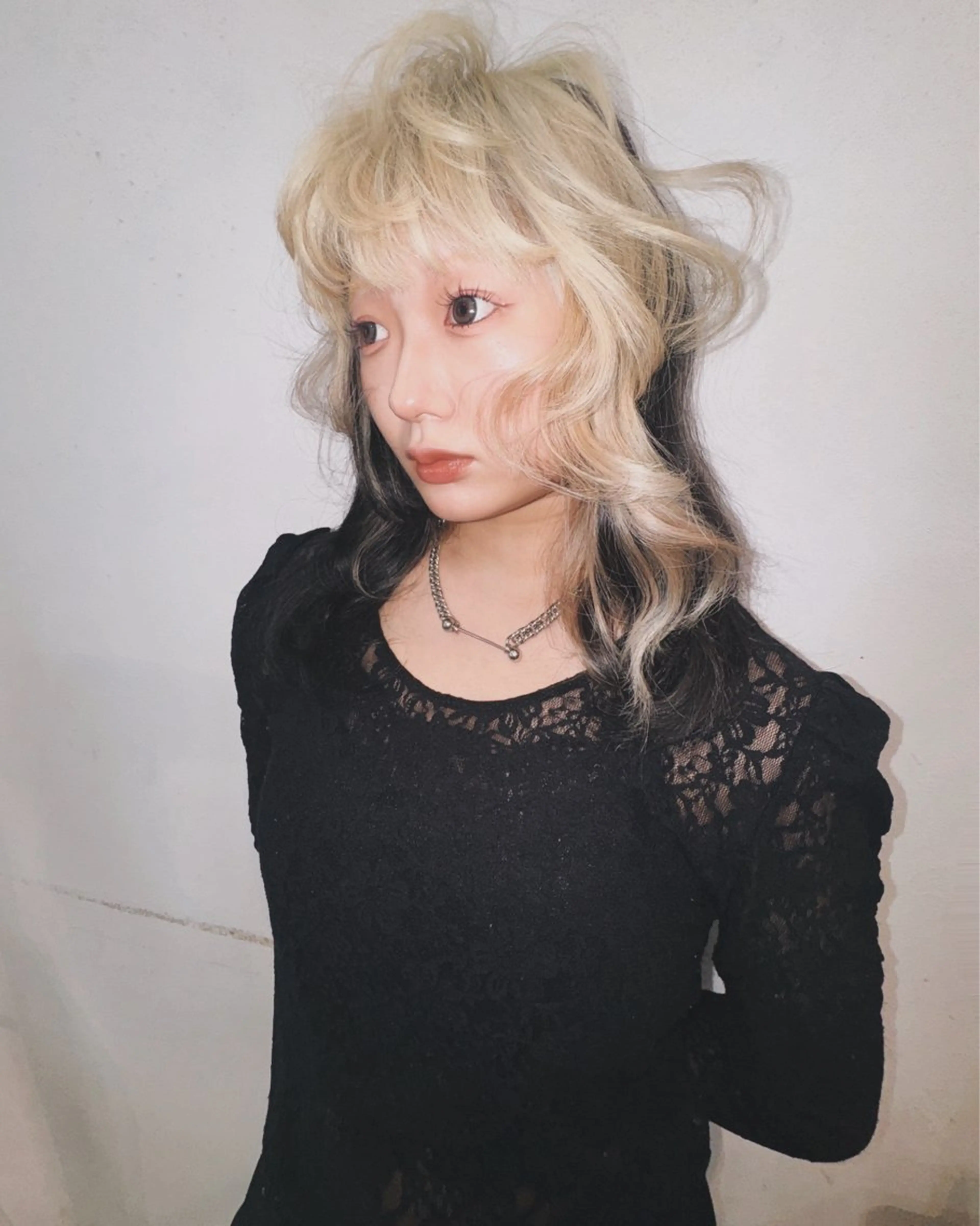 セミロング カラー セミロングパーマ ブリーチ ケアブリーチ デザインカラー ダブルカラー ヘアカラー トリートメント THE  AGATA TOKYO所属・外国人風パーマ/デザ インカット🦕✨アミのヘアスタイル