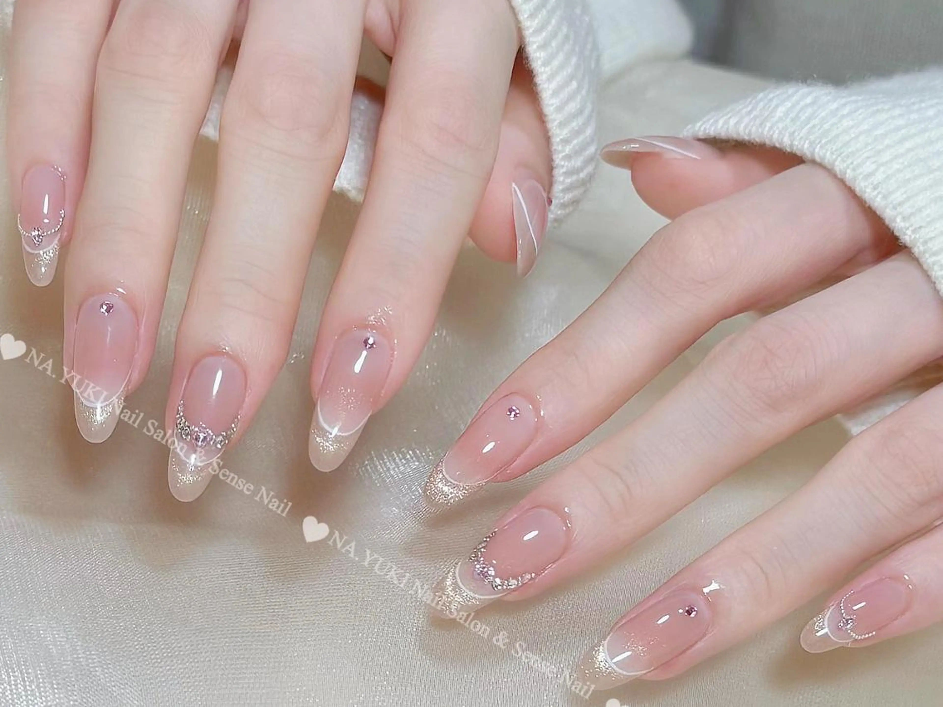 ネイル 🦋 Queenieのネイルデザイン